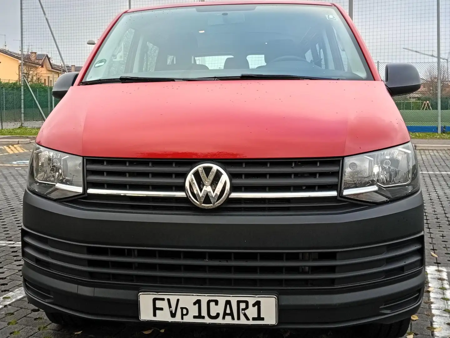 Volkswagen T6 Kombi Volkswagen T6 Kombi 2.0 TDI Czerwony - 2