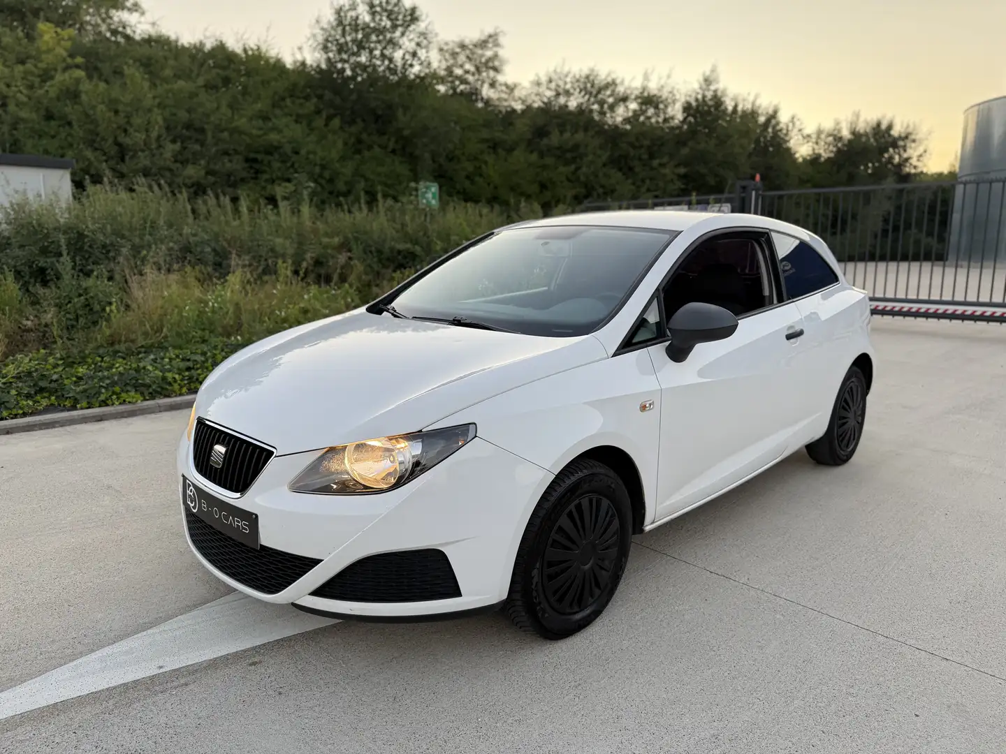 SEAT Ibiza 1.2i EURO 5 PRET A IMMATRICULÉ Wit - 1