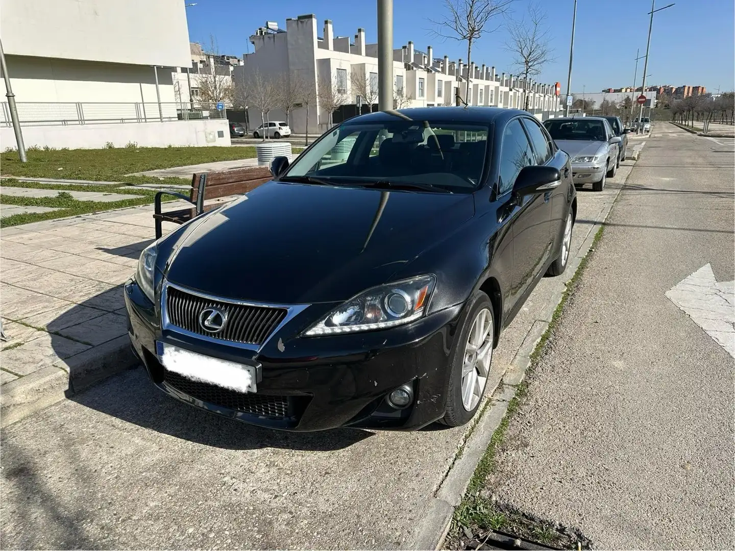 Lexus IS 220d IS 200d Premium Negru - 2