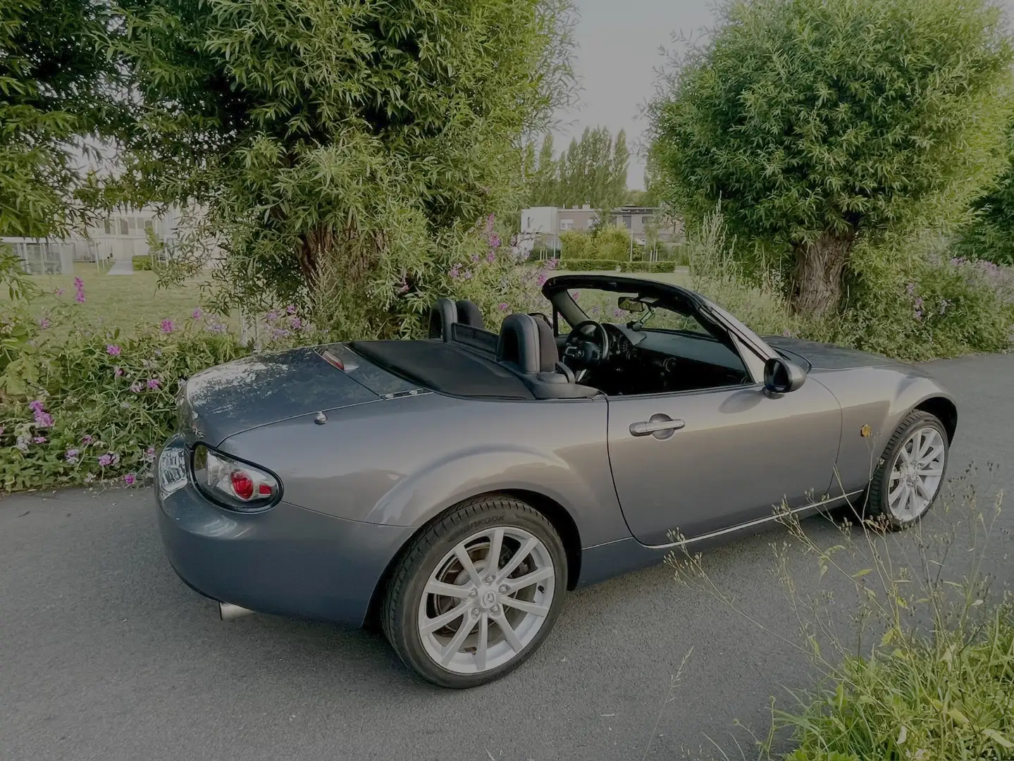 Mazda MX-5 1.4 - 2