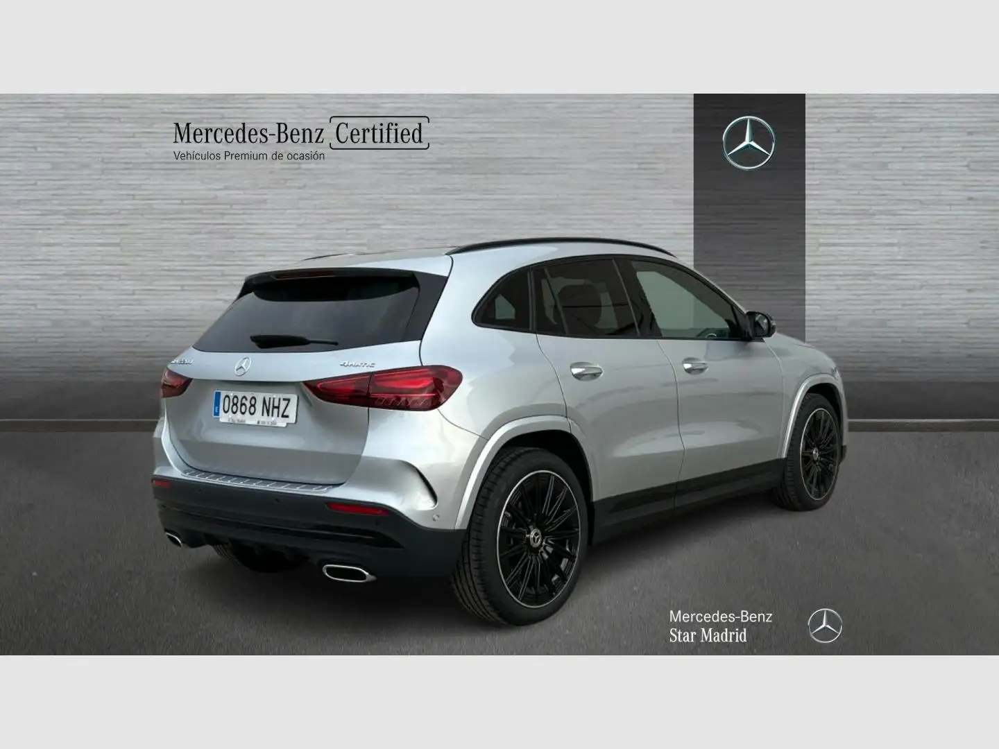 Mercedes-Benz GLA 220 220d 4Matic 8G-DCT - 2