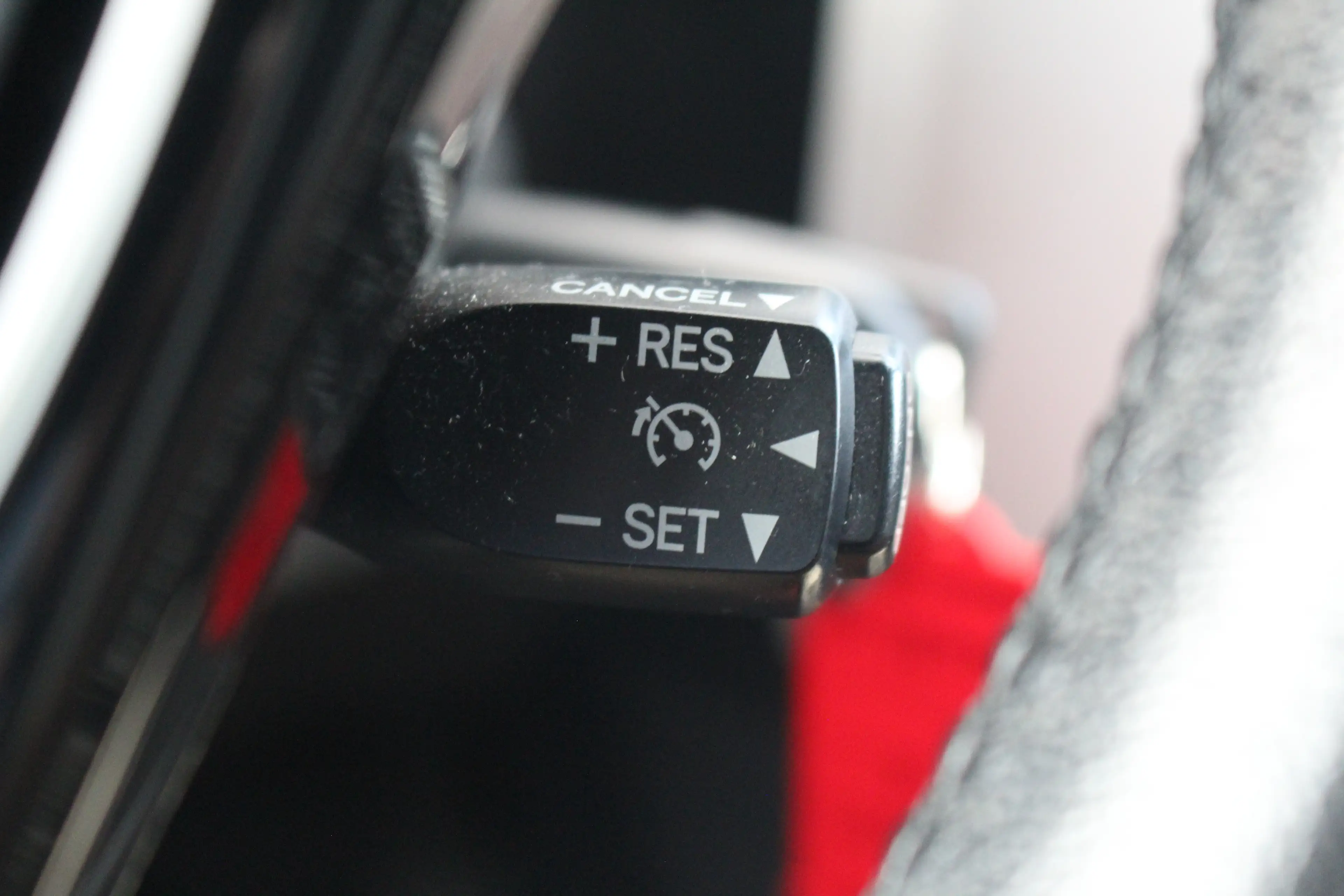 Citroen C1 1.0 VTi Millenium — photo 14
