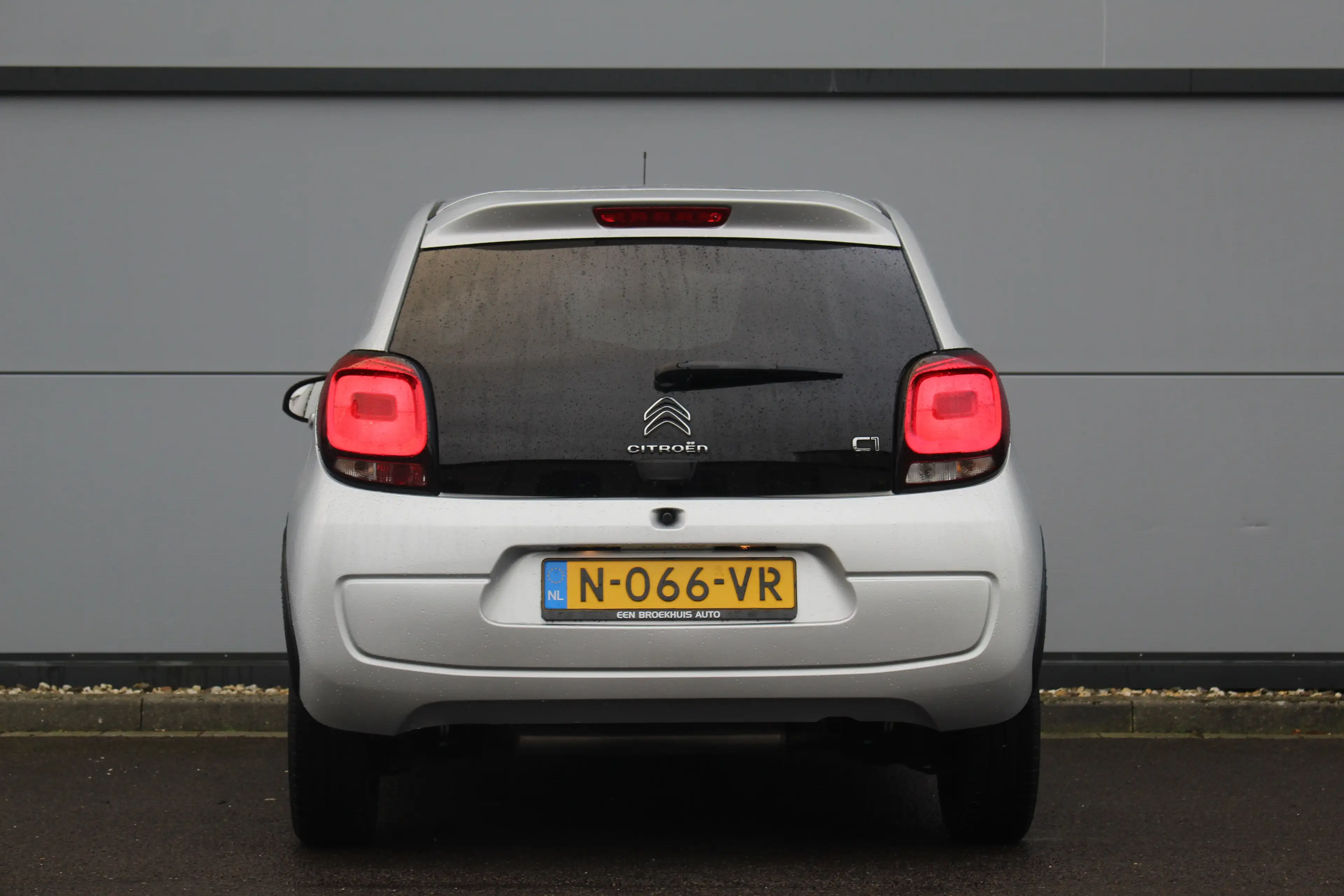 Citroen C1 1.0 VTi Millenium — photo 7