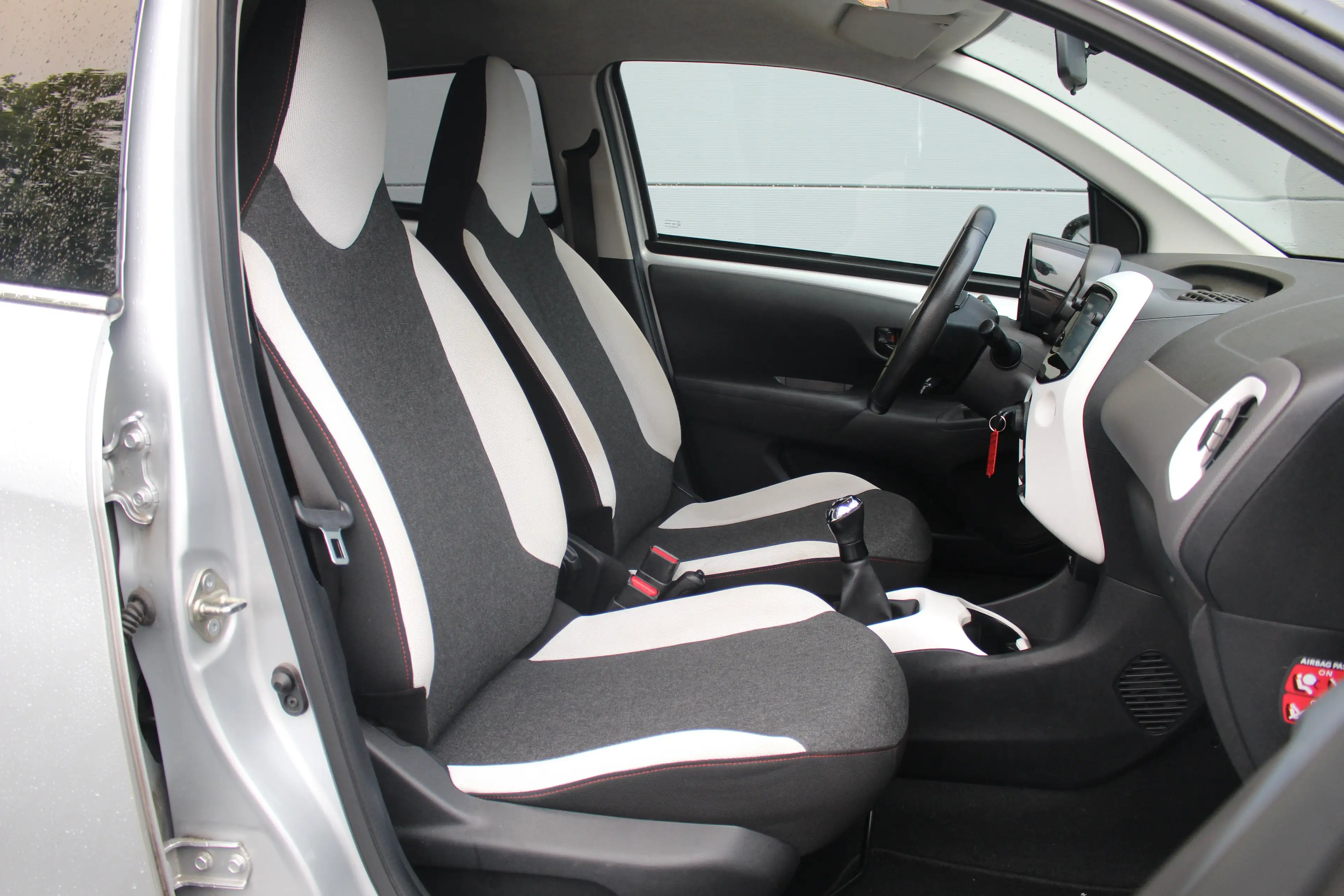 Citroen C1 1.0 VTi Millenium — photo 25