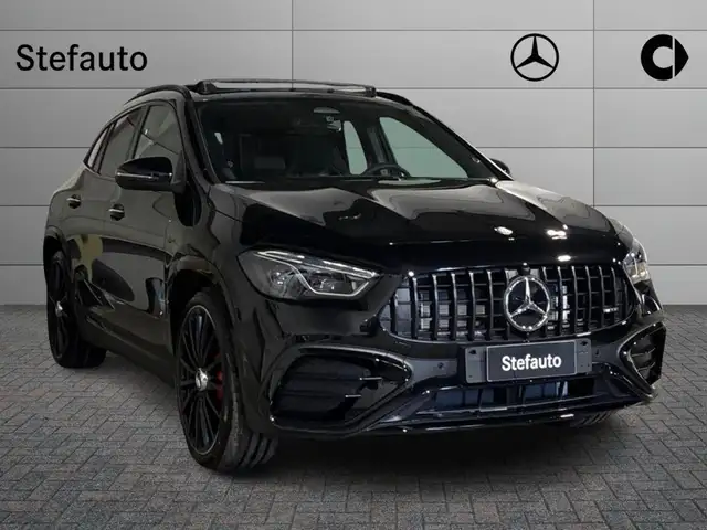 Mercedes-Benz GLA 35 AMG 4Matic Premium