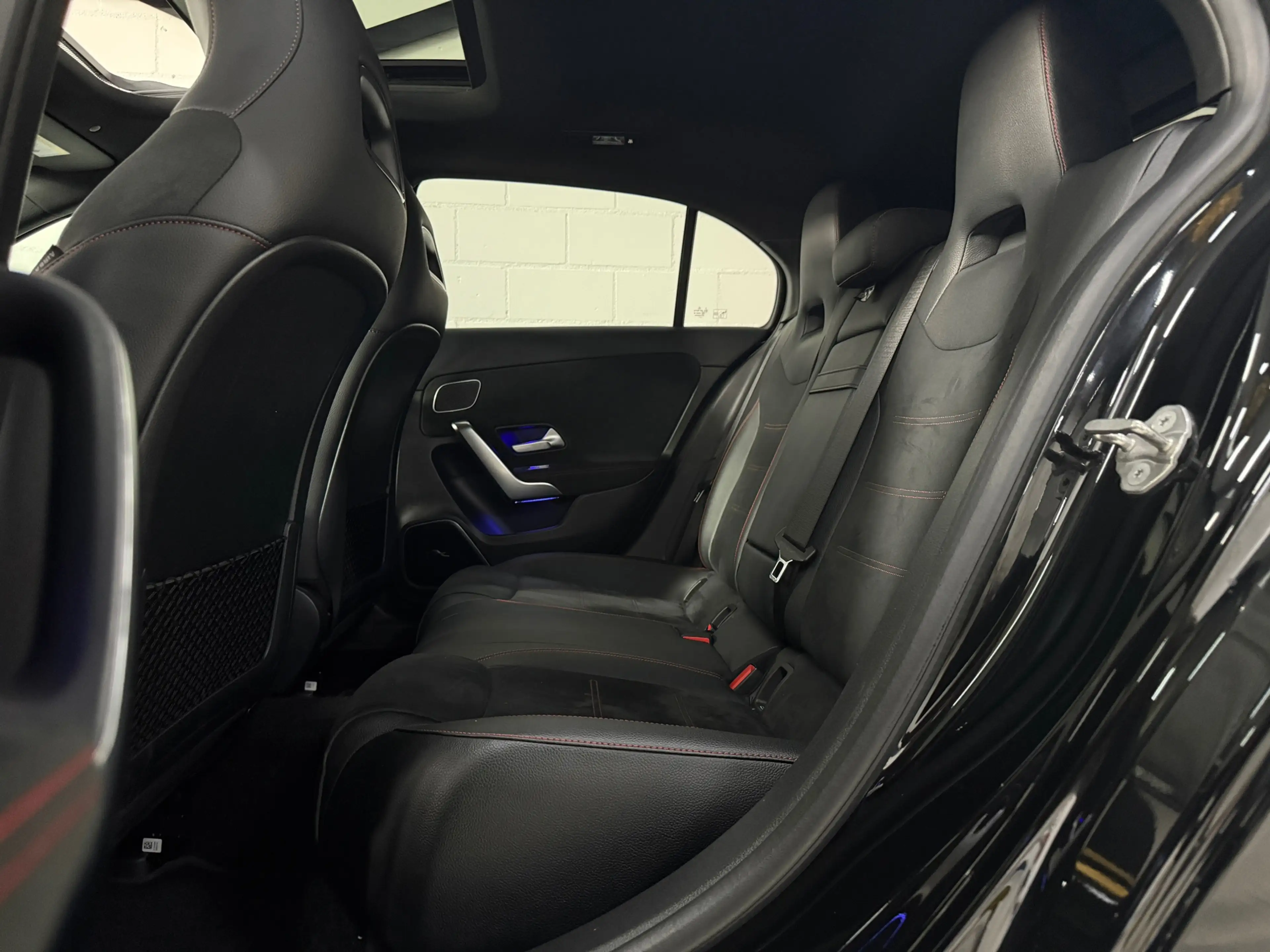 Mercedes-Benz A 250 e Premium Plus AMG-Line*BOMVOL* — photo 12