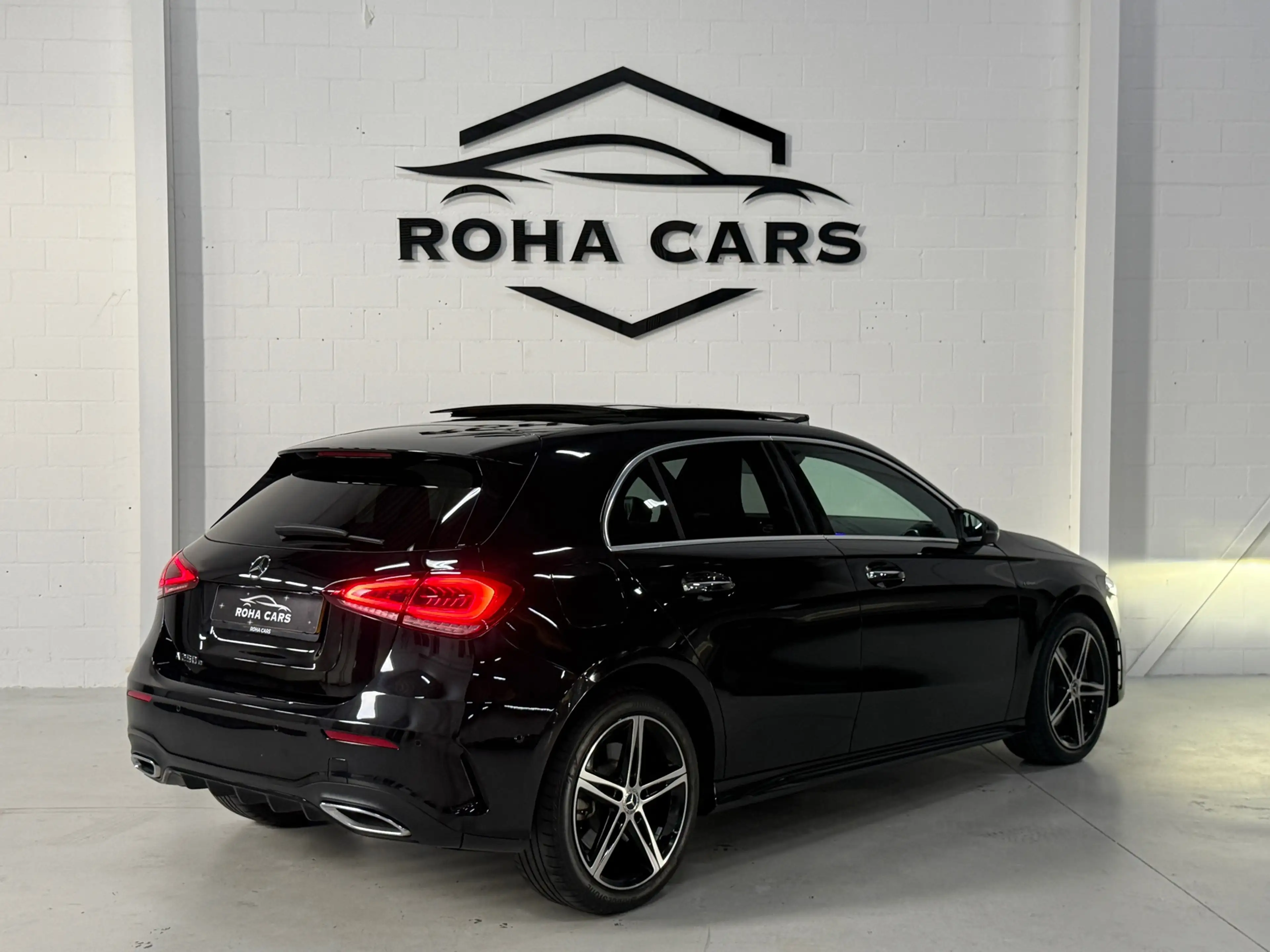 Mercedes-Benz A 250 e Premium Plus AMG-Line*BOMVOL* — photo 3