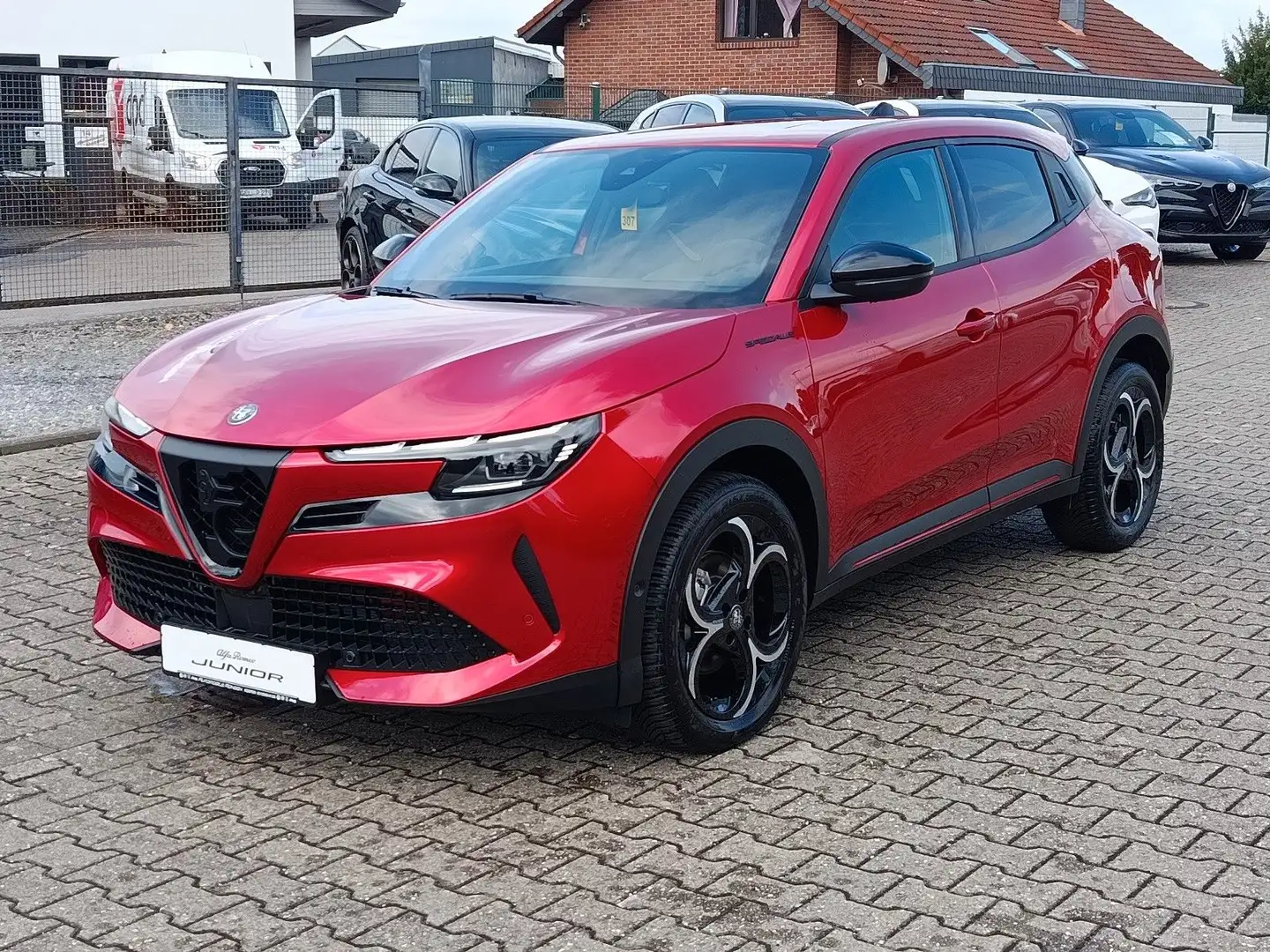 Alfa Romeo Junior Ibrida 1.2 Speciale#SportPaket#TechPaket Rojo - 1