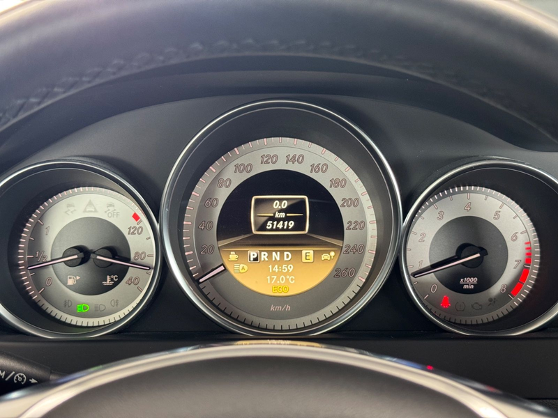 Mercedes-Benz C 250 Coupe CGI BlueEfficiency AMG Line — photo 11