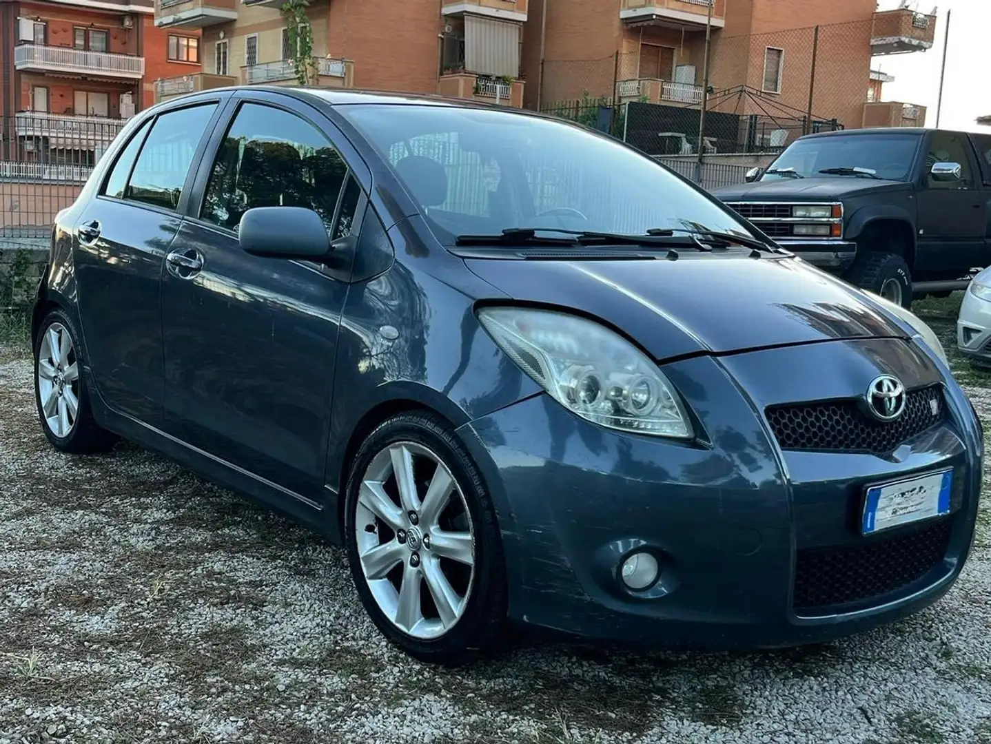 Toyota Yaris Yaris 1.8 ts 5p GPL Grigio - 1