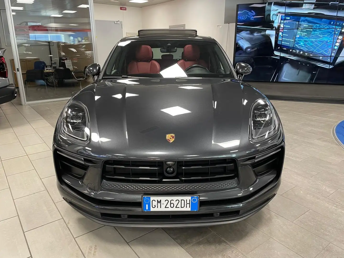 Porsche Macan 2.0 benzina 265cv.  TOTALE OPTIONAL € 24.000,00 Grigio - 2