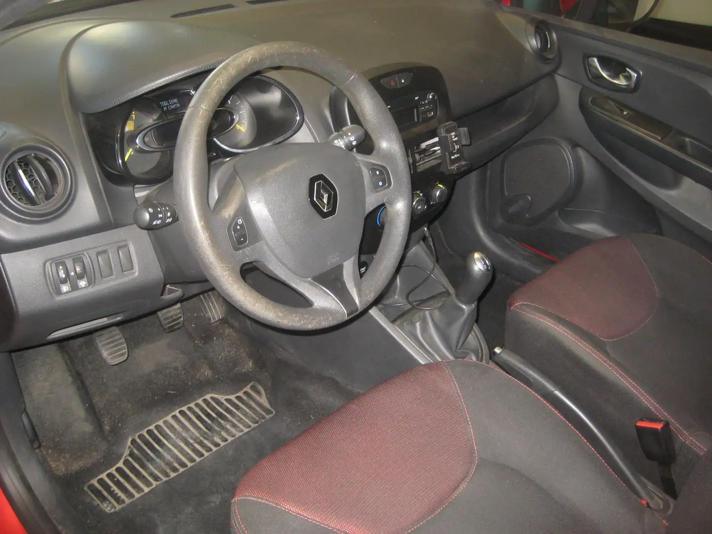Renault Clio Clio IV 2012 5p 1.2 Life (wave) 75cv E6 Rosso - 2