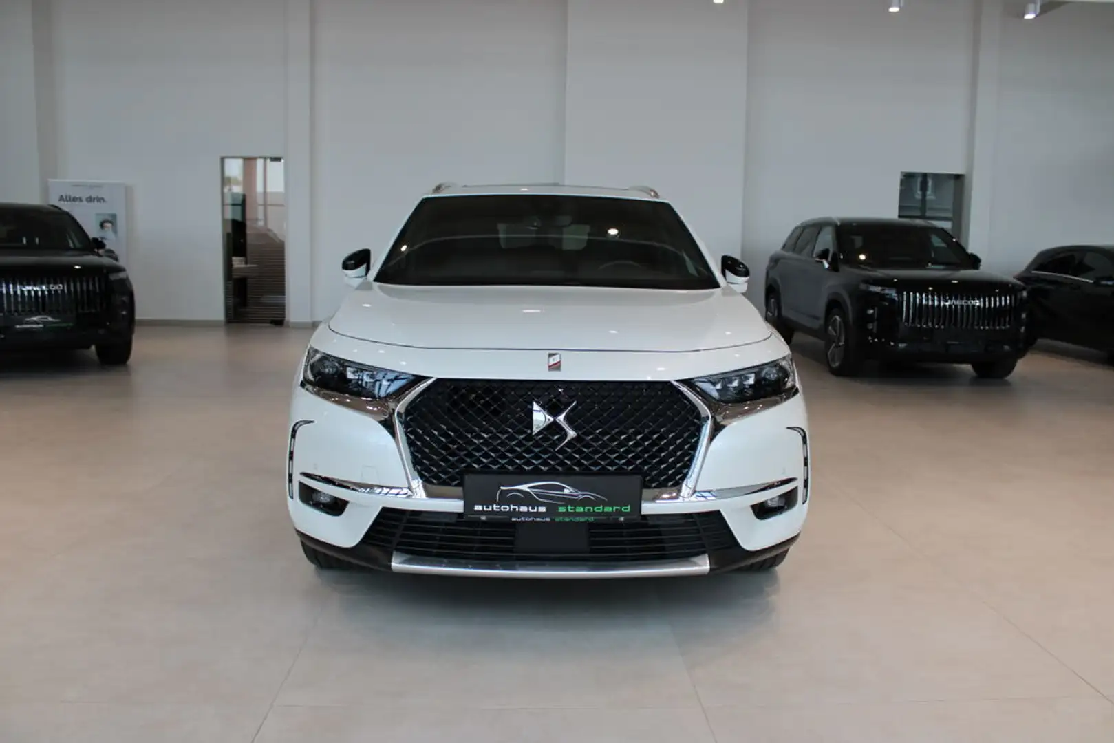 DS Automobiles DS 7 Crossback E-Tense Be Chic Weiß - 2