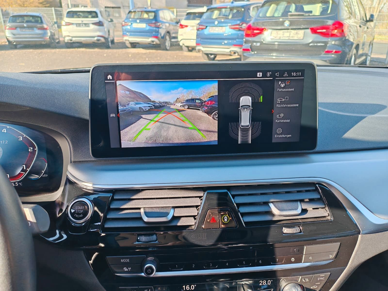 BMW 530 d Tour.  KAM 4xKlima M-Sportfahrwerk HiFi — photo 8
