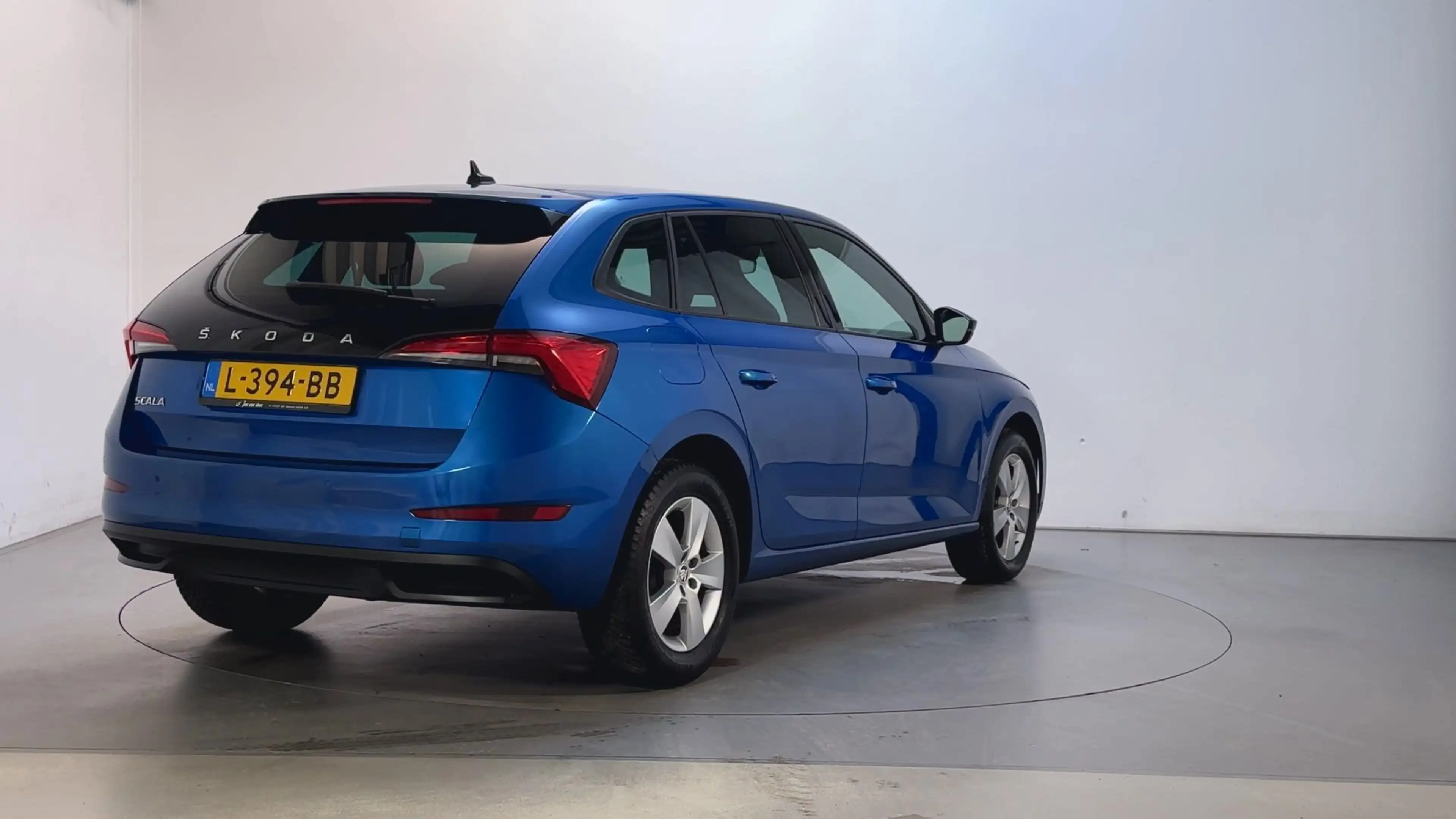 Skoda Scala 1.0 TSI 110pk DSG Sport Business Navigatie Parkeer — photo 3