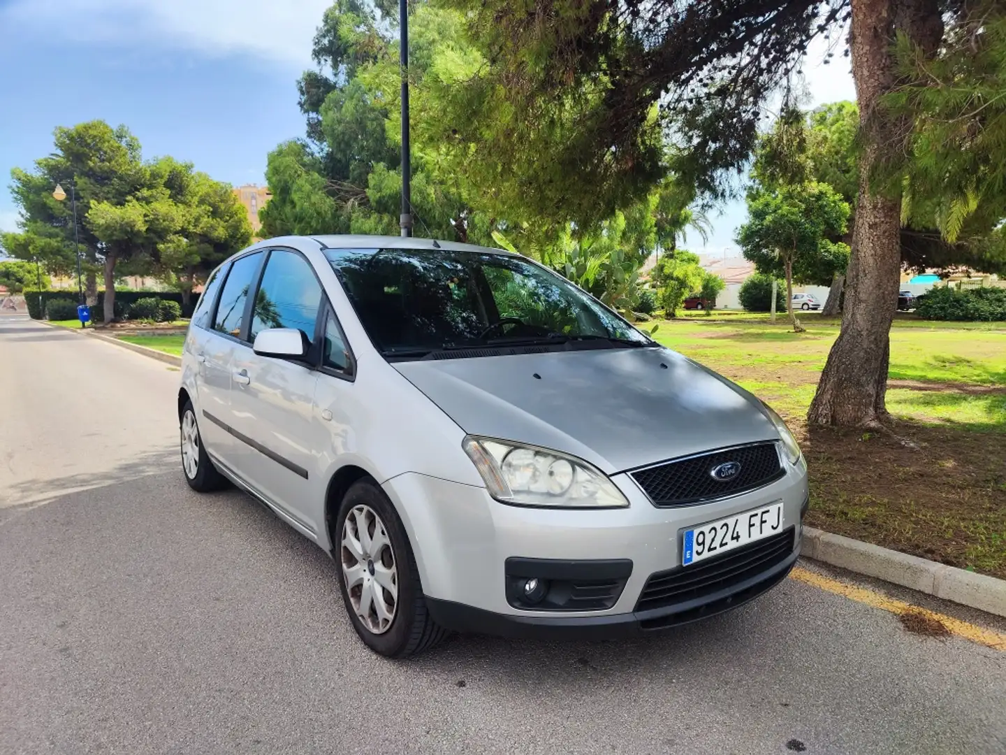 Ford Focus C-Max 1.6TDci Trend 109 Argent - 2