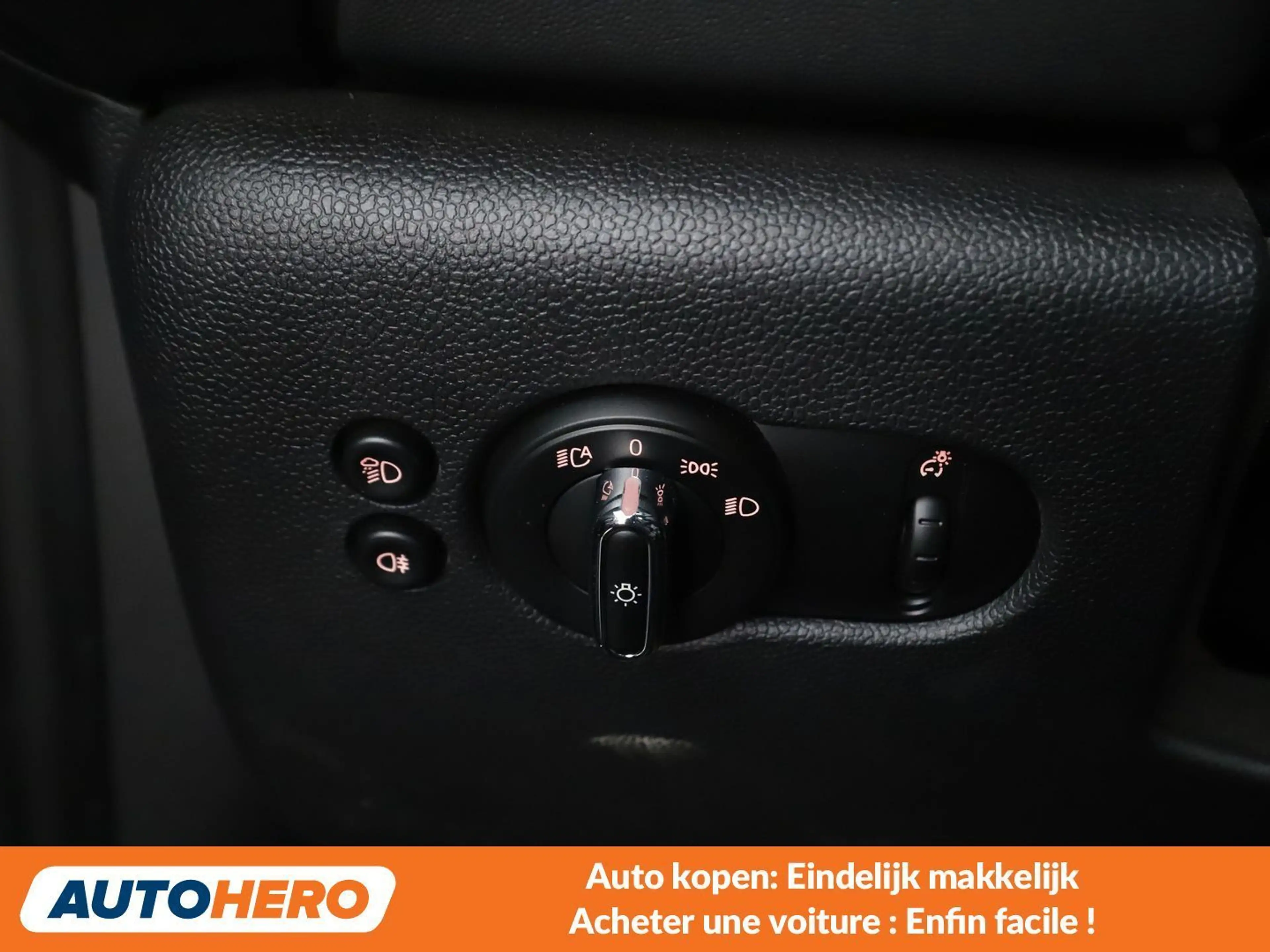 MINI One One Classic Trim — photo 14