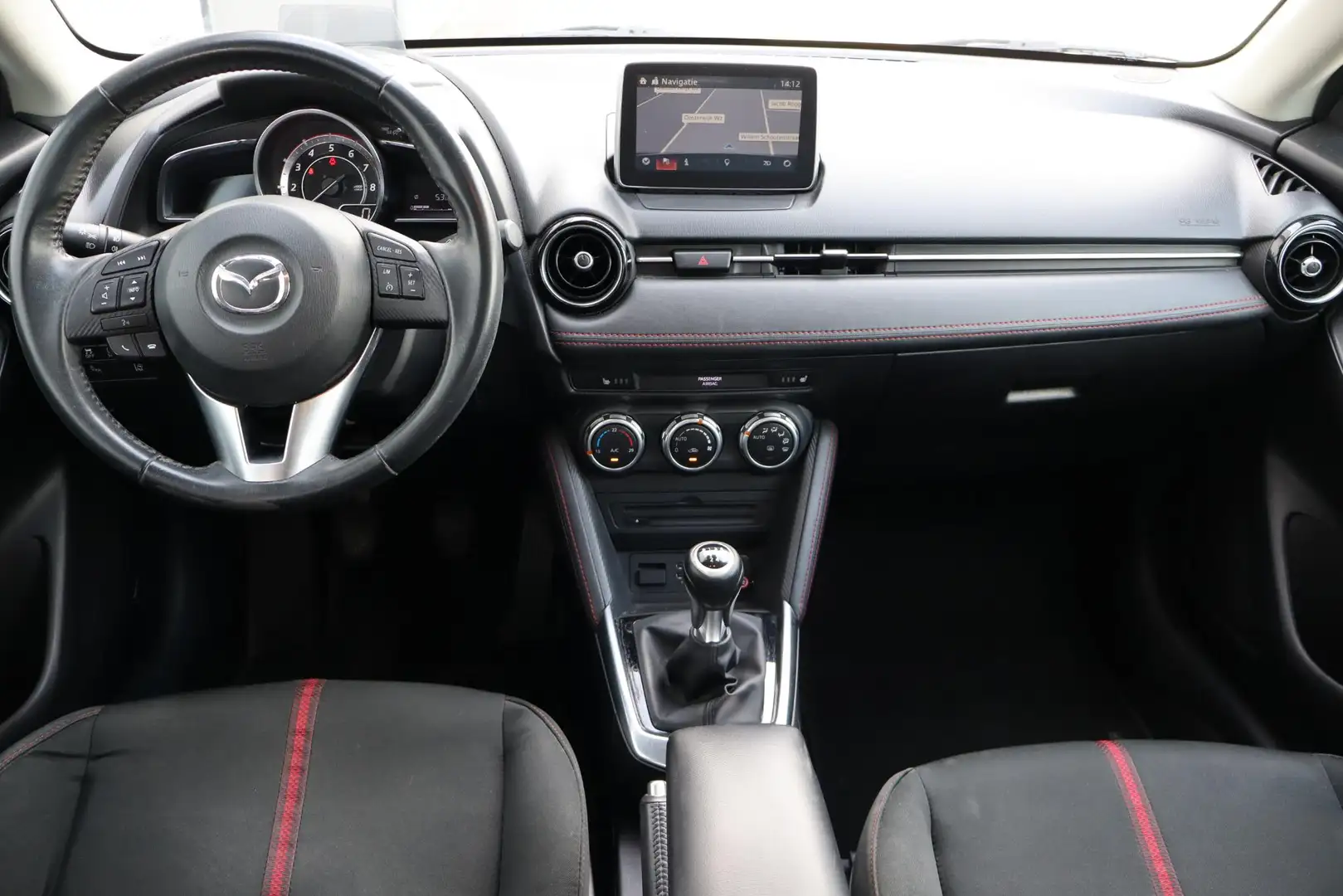 Mazda 2 1.5 Skyactiv-G GT-M Navigatie, Stoelverwarming, Cl Rood - 2
