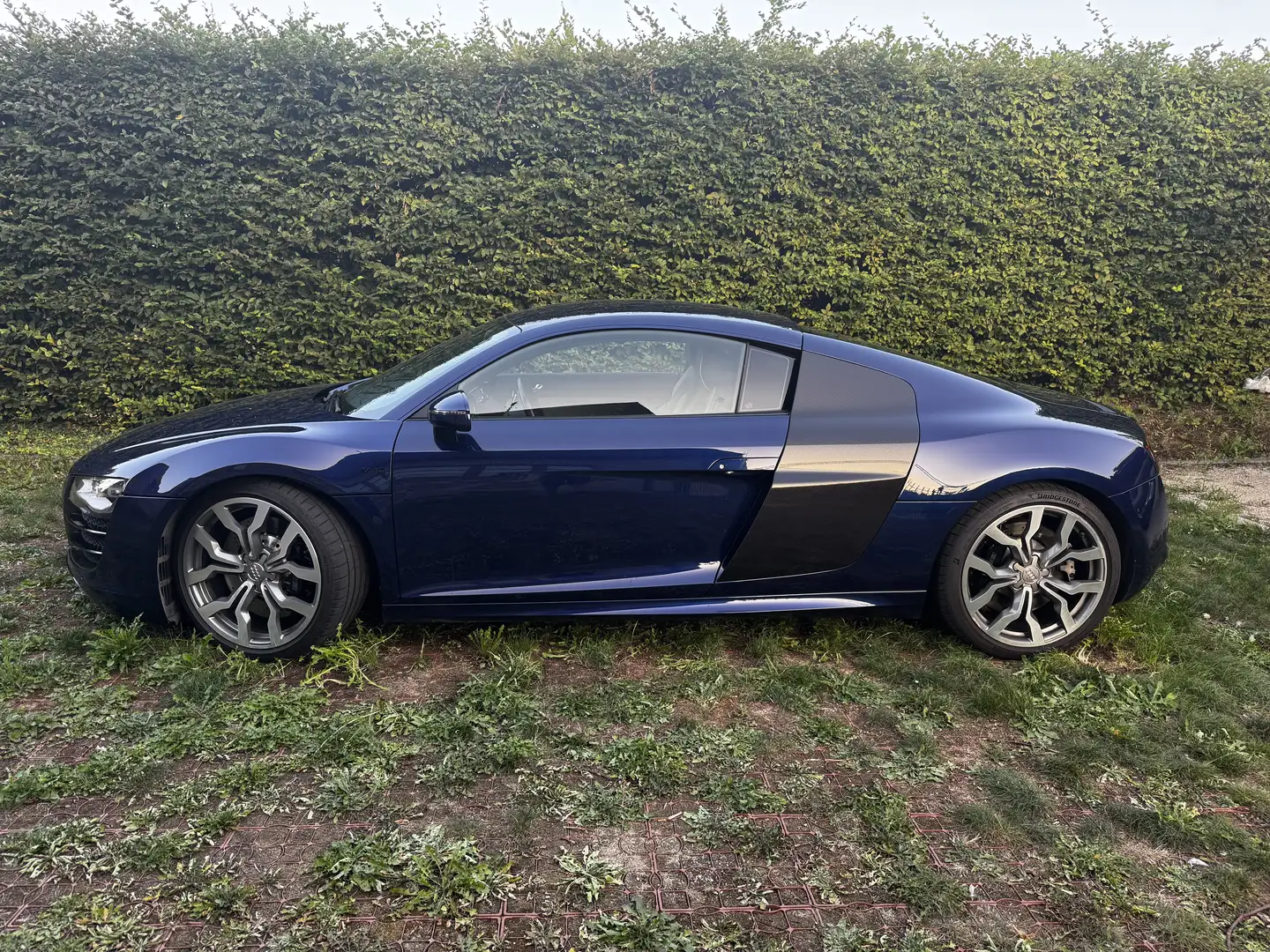 Audi R8 5.2i V10 Quattro FSI R tronic - 1