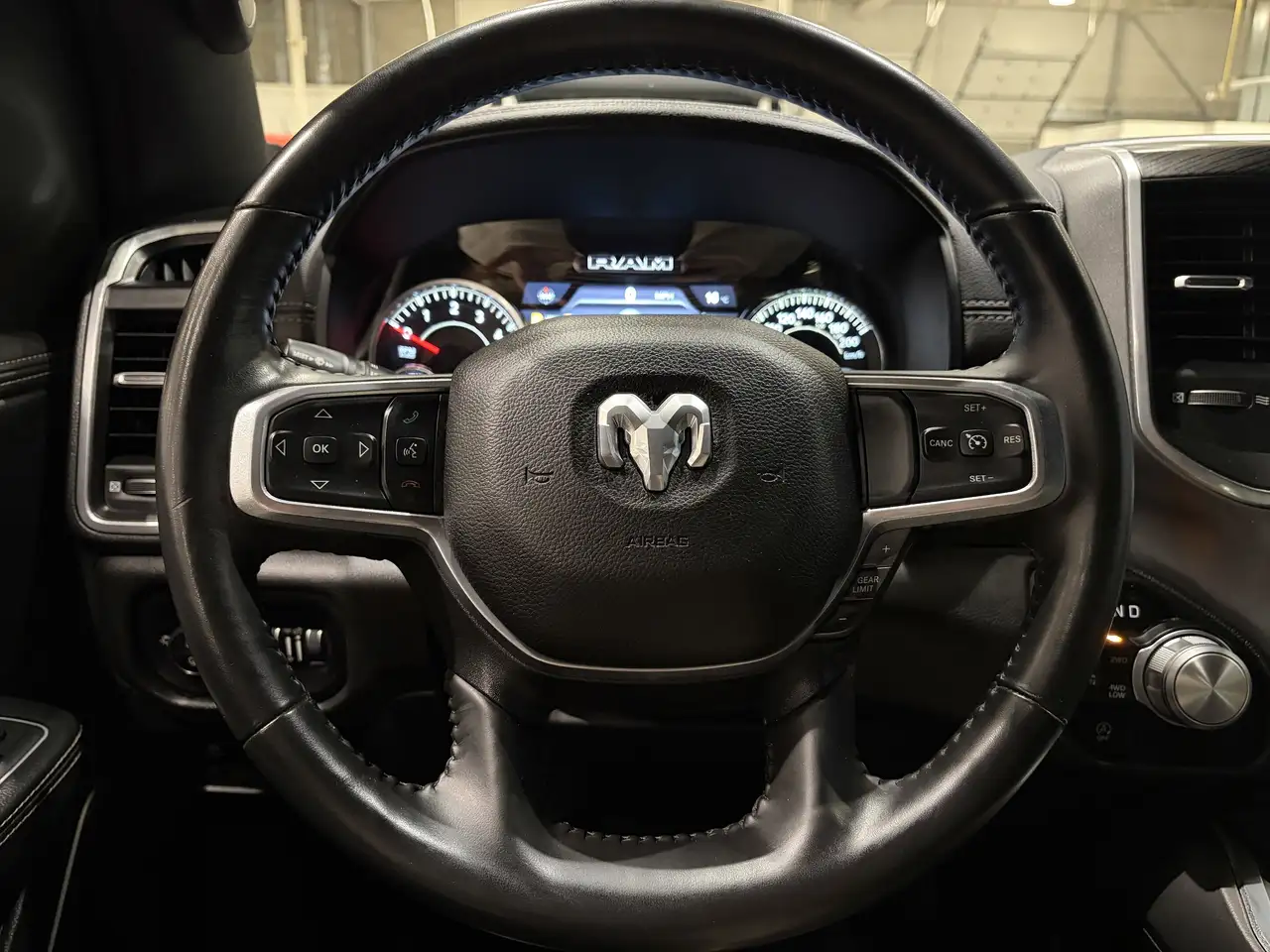 RAM 1500 снимка RAM 1500
