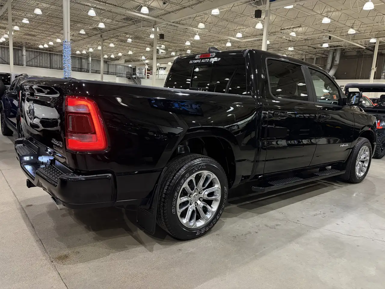 RAM 1500 снимка RAM 1500