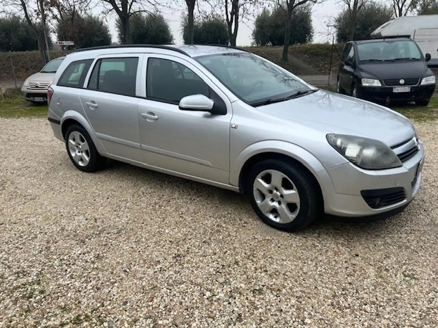 Opel Astra Astra SW 1.6 twinport Cosmo Argento - 1