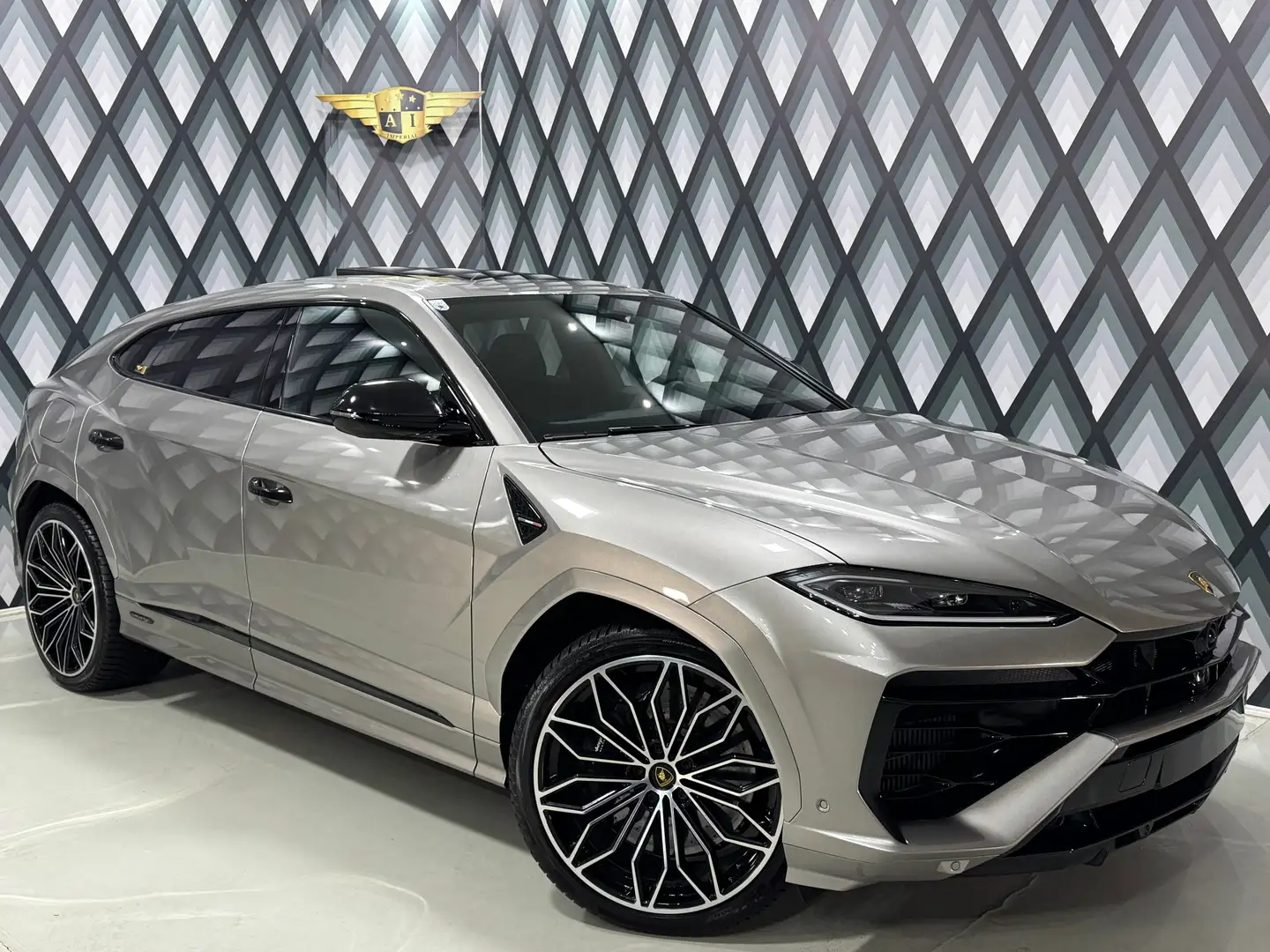 Lamborghini Urus SE // CARBON // UNIKÄT // VOLLE HÜTTE // Grau - 1