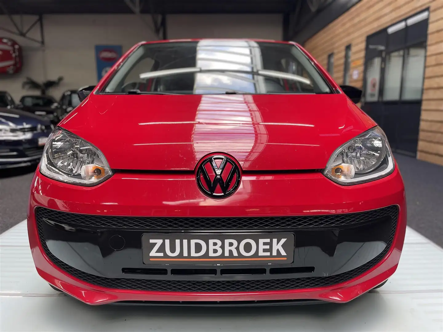 Volkswagen up! Nette auto!! Airco!! stoer!! Rood - 2