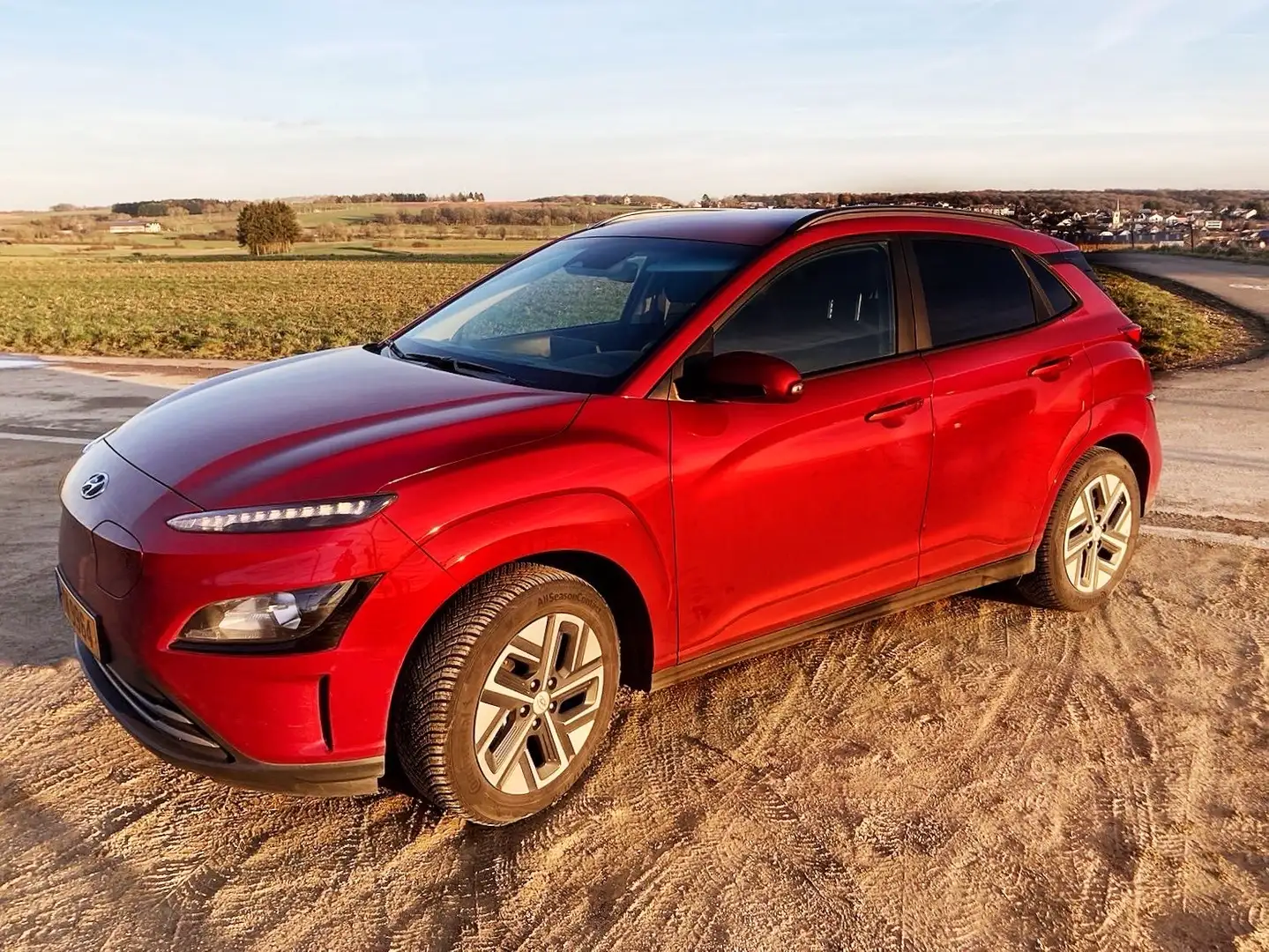 Hyundai KONA Techno Rouge - 2