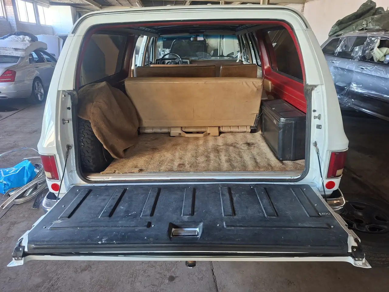 GMC Sierra Suburban K2500 Sierra autom 4x4, foto 8