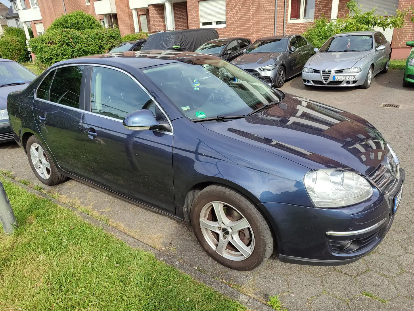 Volkswagen Jetta Jetta 1.4 TSIComfortline HISTORIE VORHANDEN Bleu - 2