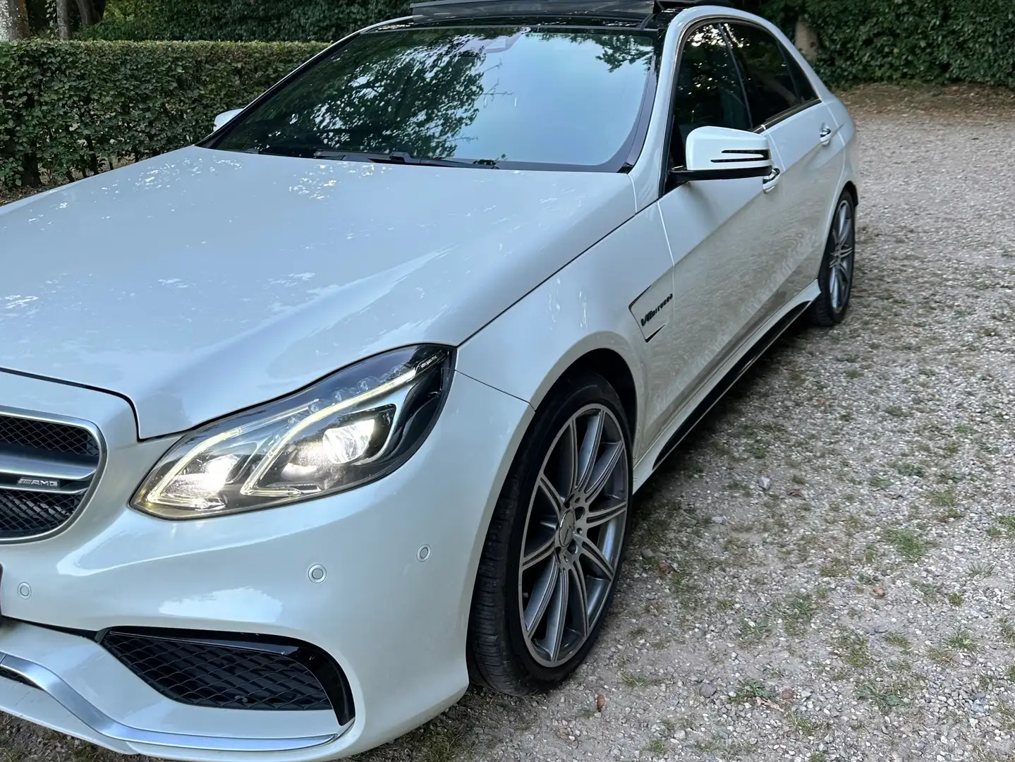 Mercedes-Benz E 63 AMG 4-matic massag-Pano-Keyless-360•-19 AMG Service Wit - 1
