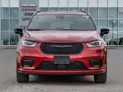 Chrysler Pacifica 2026