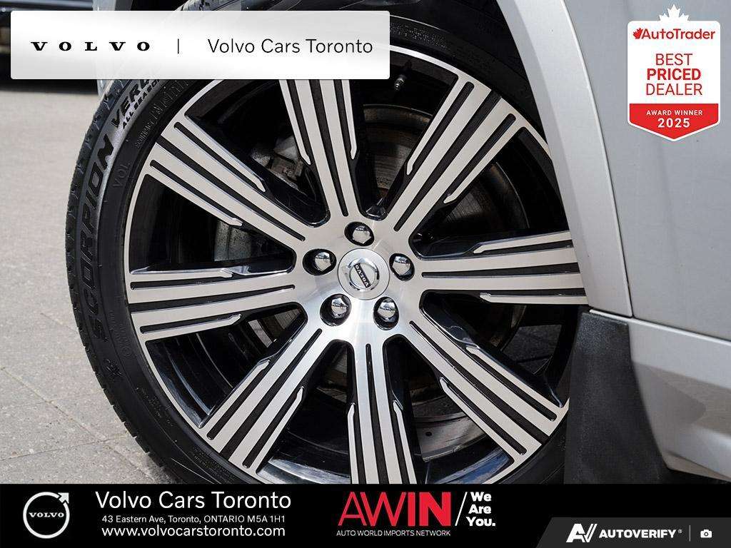 2024 Volvo XC90 B6 AWD Plus Bright Theme 7-Seater | 21" Wheels thumb 6