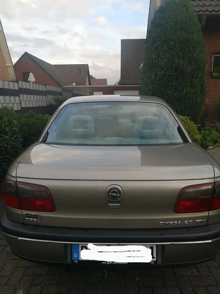 Opel Omega CD, foto 4