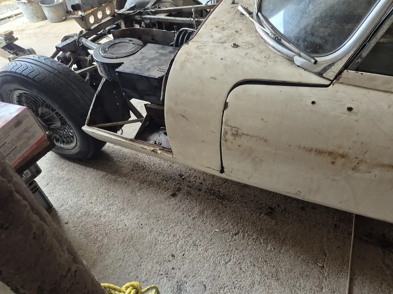 Jaguar E-Type Sept. 1961 Flatfloor Roadster #592, foto 2