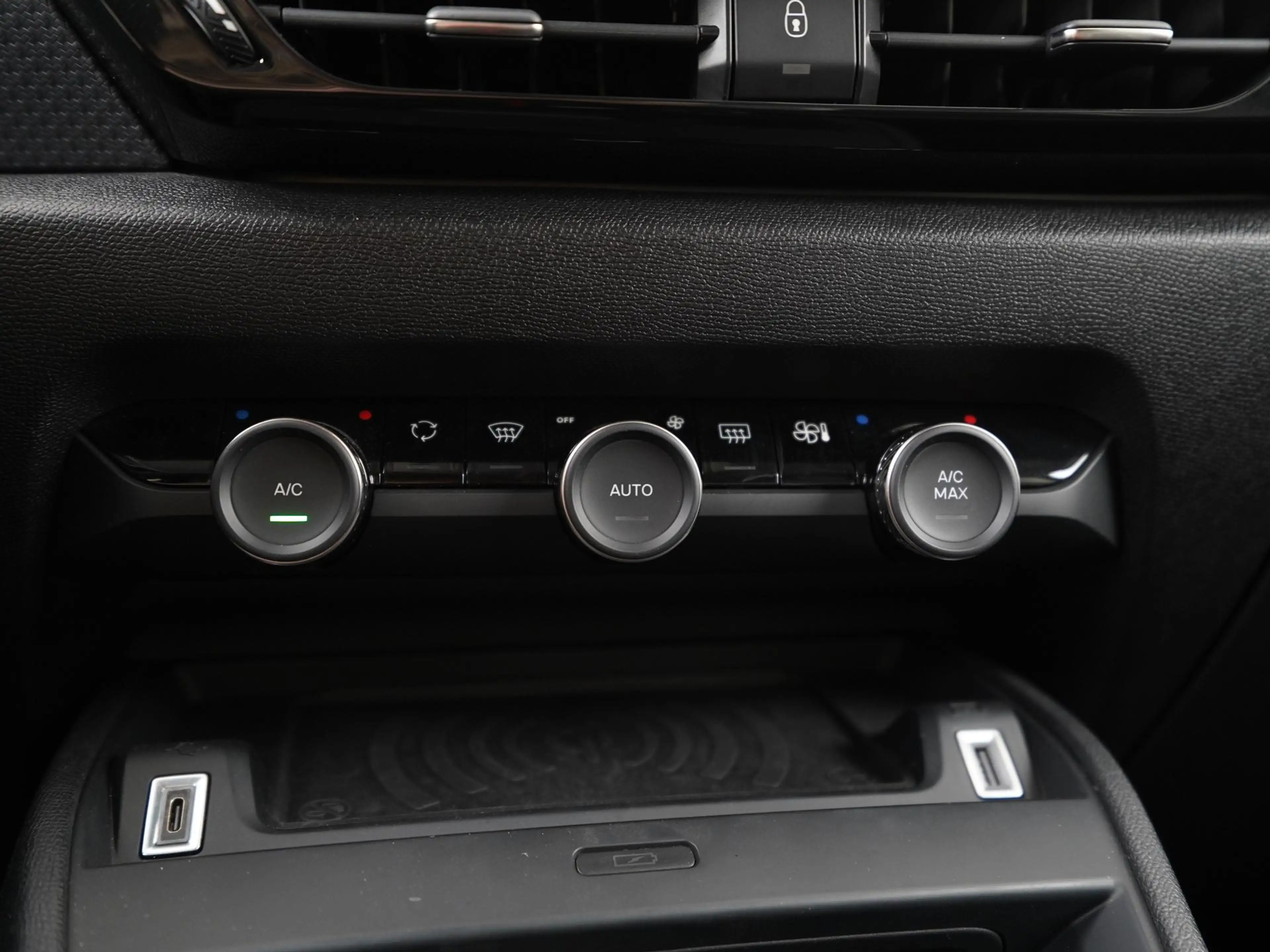 Citroen E-C4 Electric Max 54 kWh | Head-Up | Camera | Navigatie | Zondag — photo 12