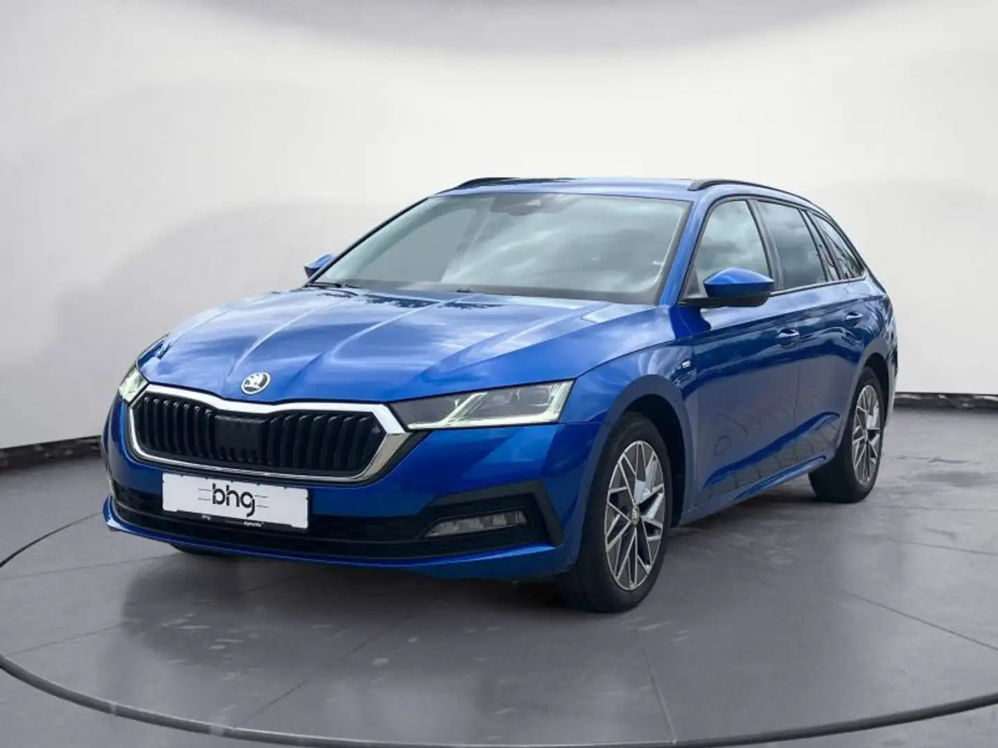 Skoda Octavia Combi 1.5 TSI Tour Blau - 2