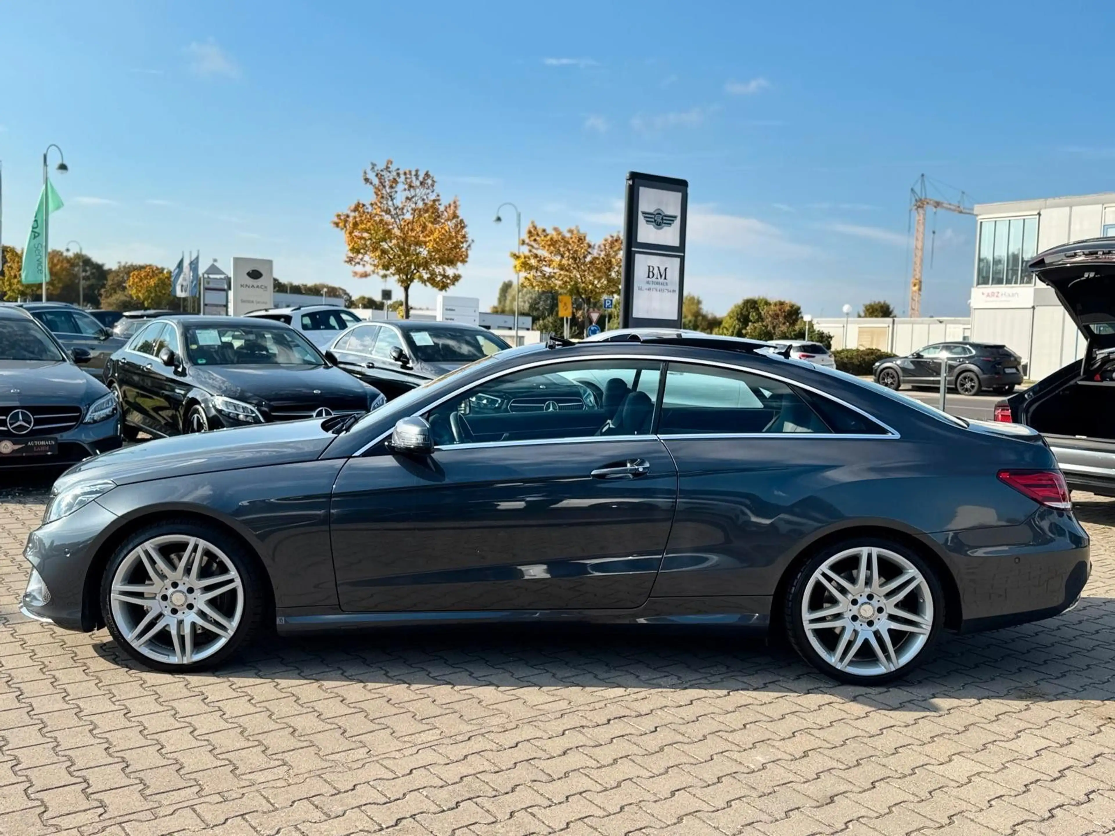 Mercedes-Benz E 400 9G-TRONIC"AMG PAKET"PANO"LEDER"LED"NAVI" — photo 10