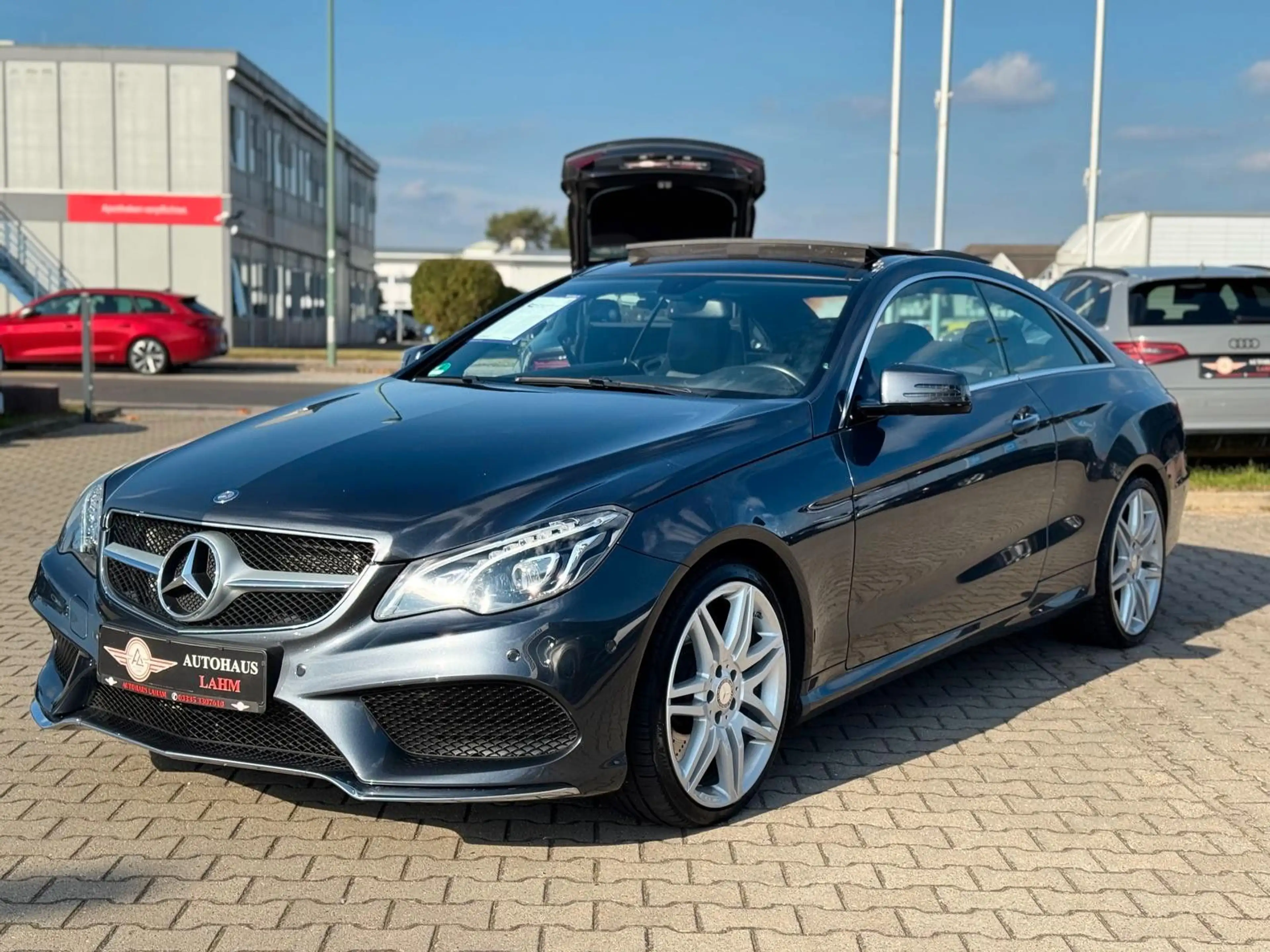 Mercedes-Benz E 400 9G-TRONIC"AMG PAKET"PANO"LEDER"LED"NAVI" — photo 2