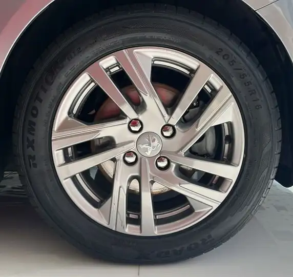 Peugeot 208 2023, foto 5