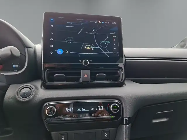 Toyota Yaris view 15
