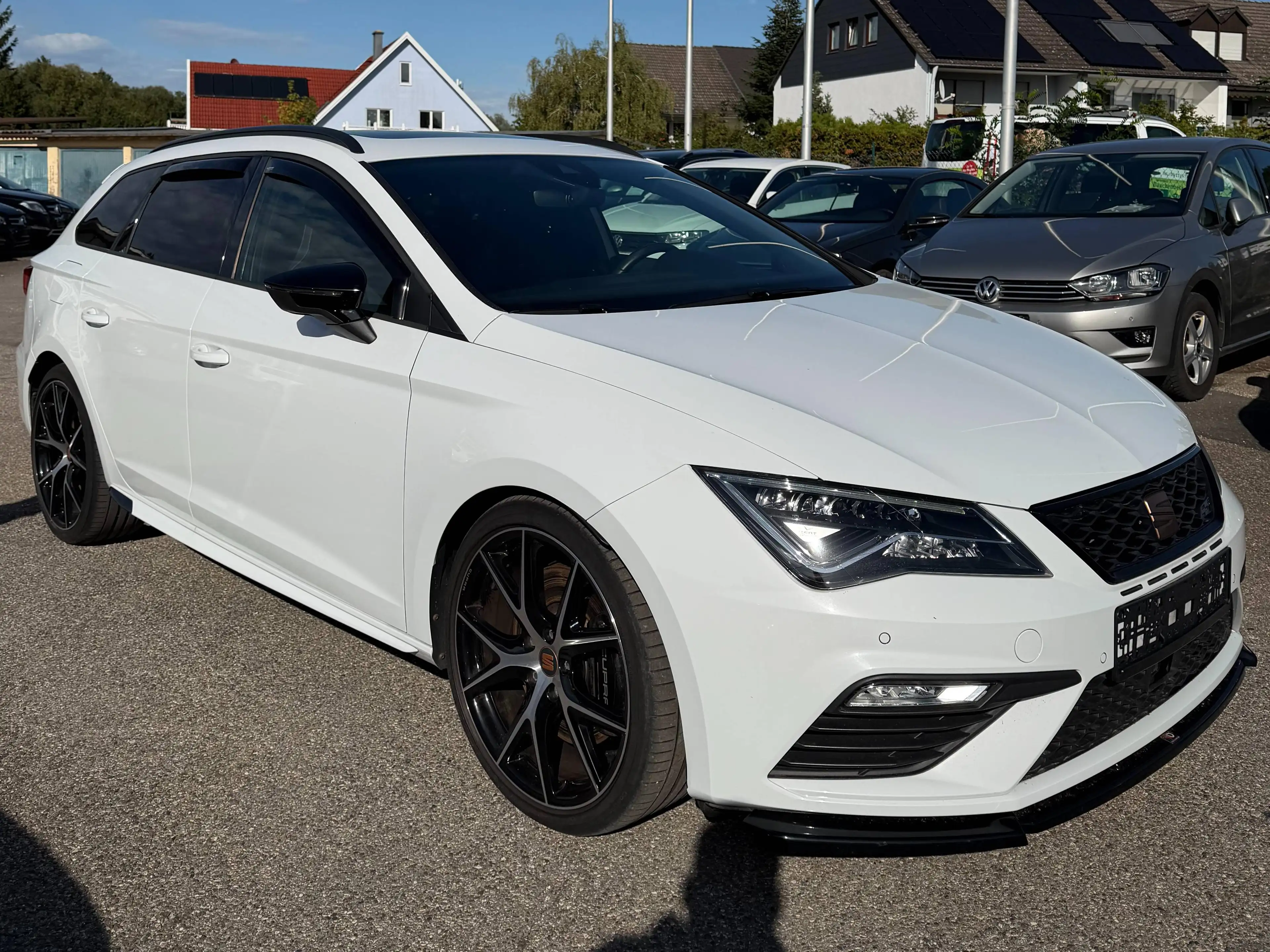 SEAT Leon Cupra 300 4Drive Pano/Kamera/ACC — photo 6