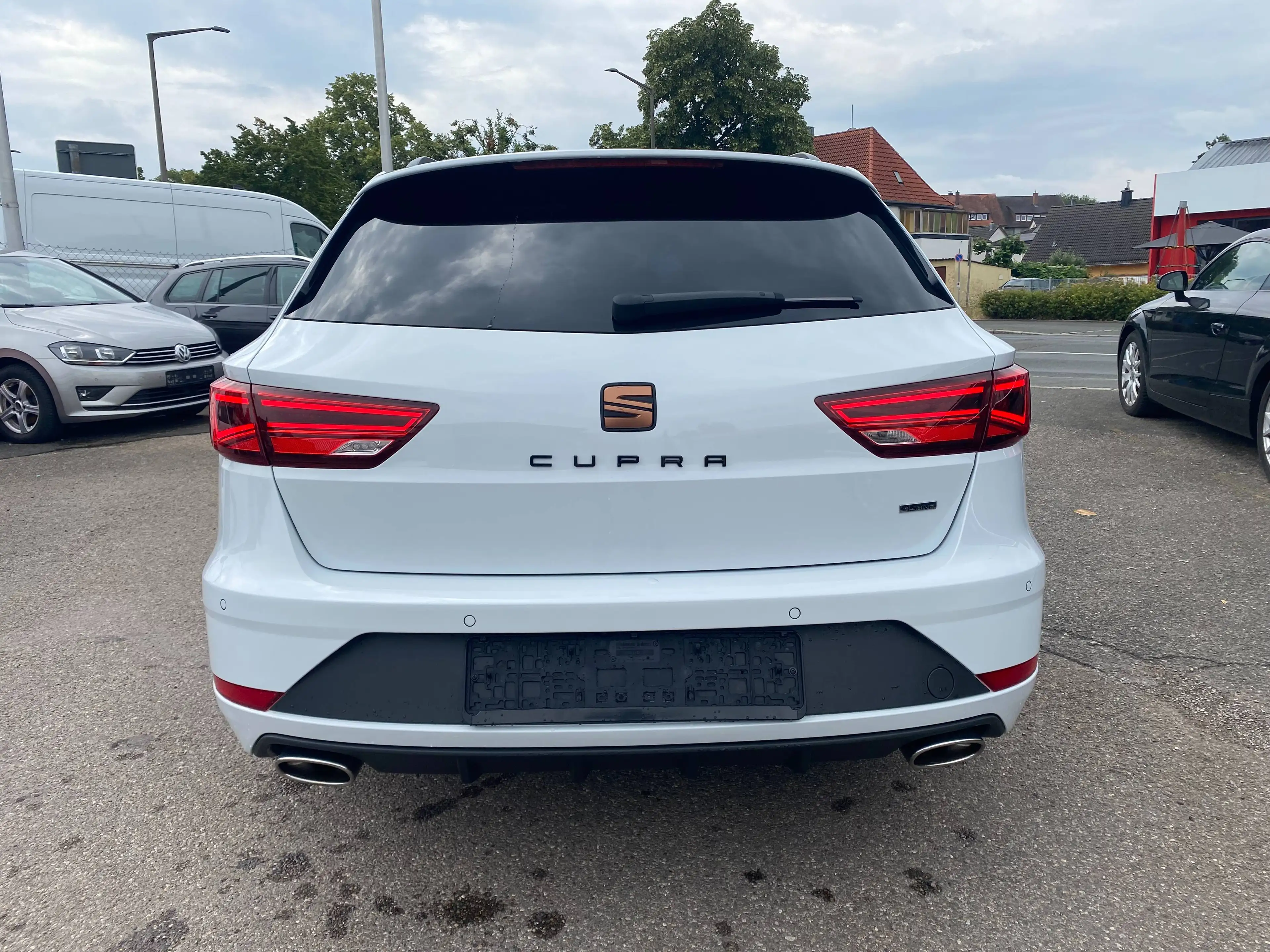 SEAT Leon Cupra 300 4Drive Pano/Kamera/ACC — photo 9