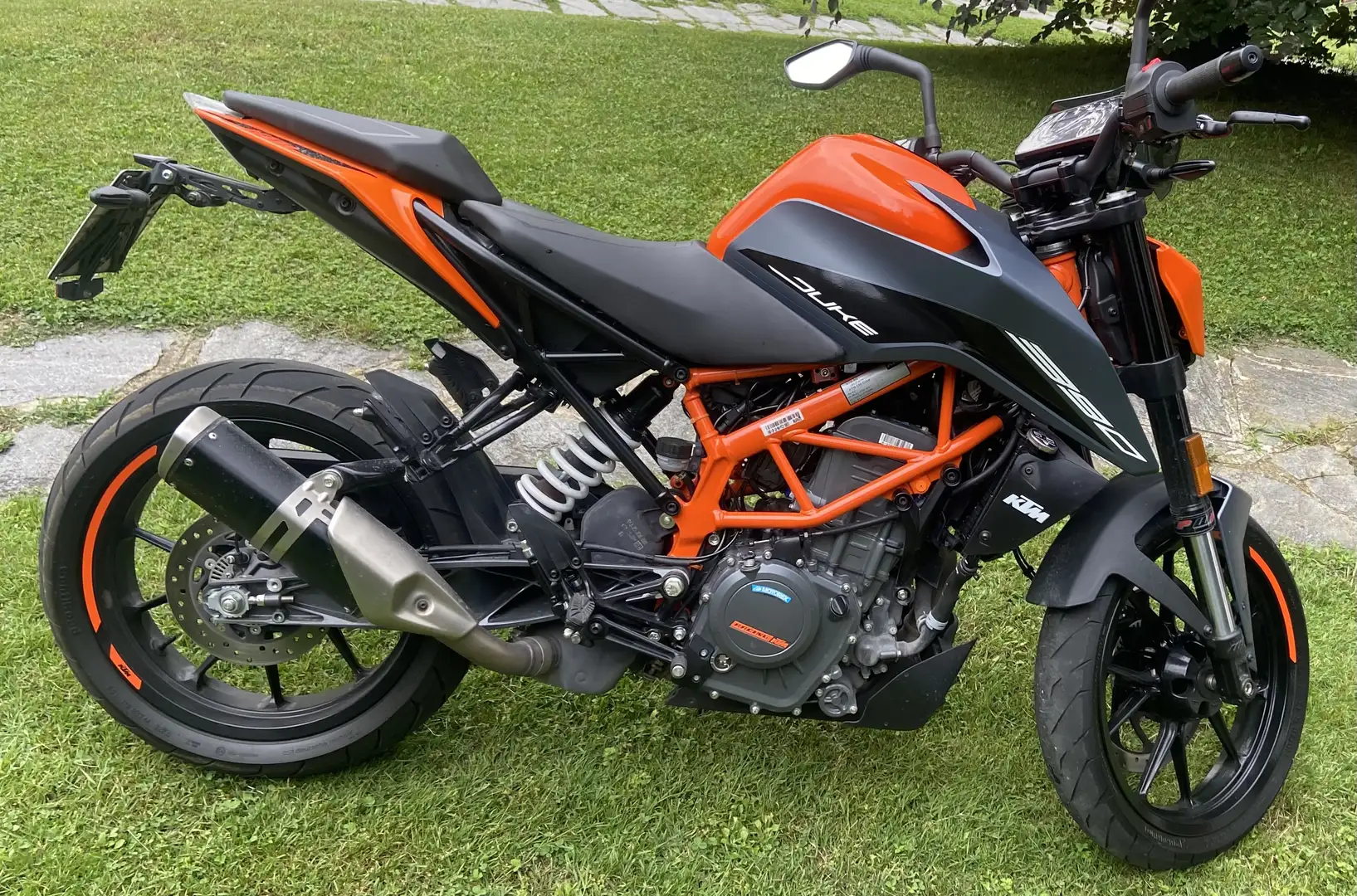 KTM 390 Duke ABS - 2