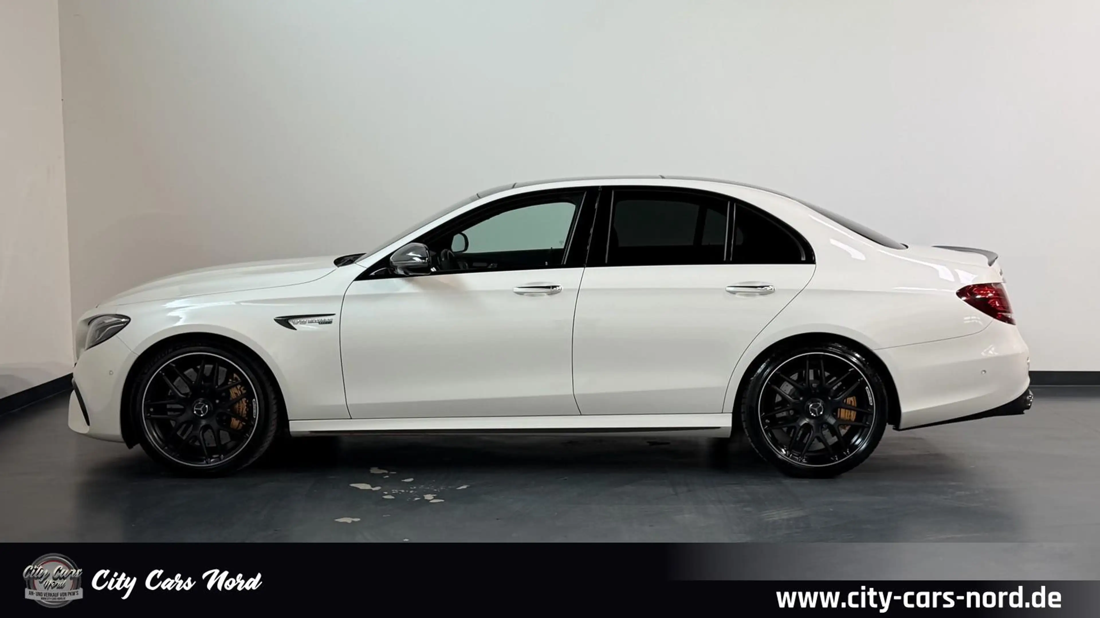 Mercedes-Benz E 63 AMG E 63 S AMG 4Matic+ CARBON+KERAMIK+360°+PANO+HUD — photo 2
