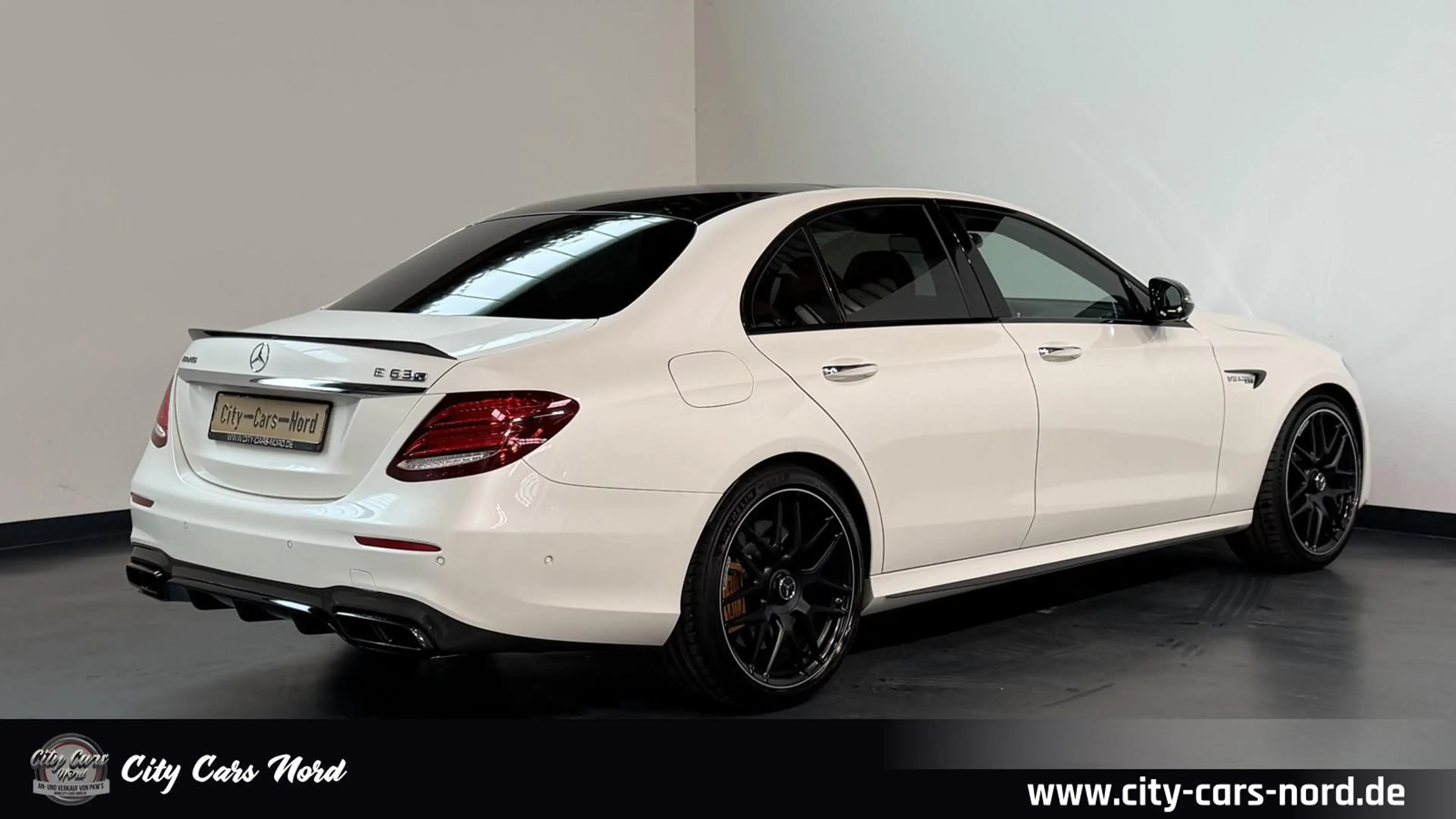 Mercedes-Benz E 63 AMG E 63 S AMG 4Matic+ CARBON+KERAMIK+360°+PANO+HUD — photo 5