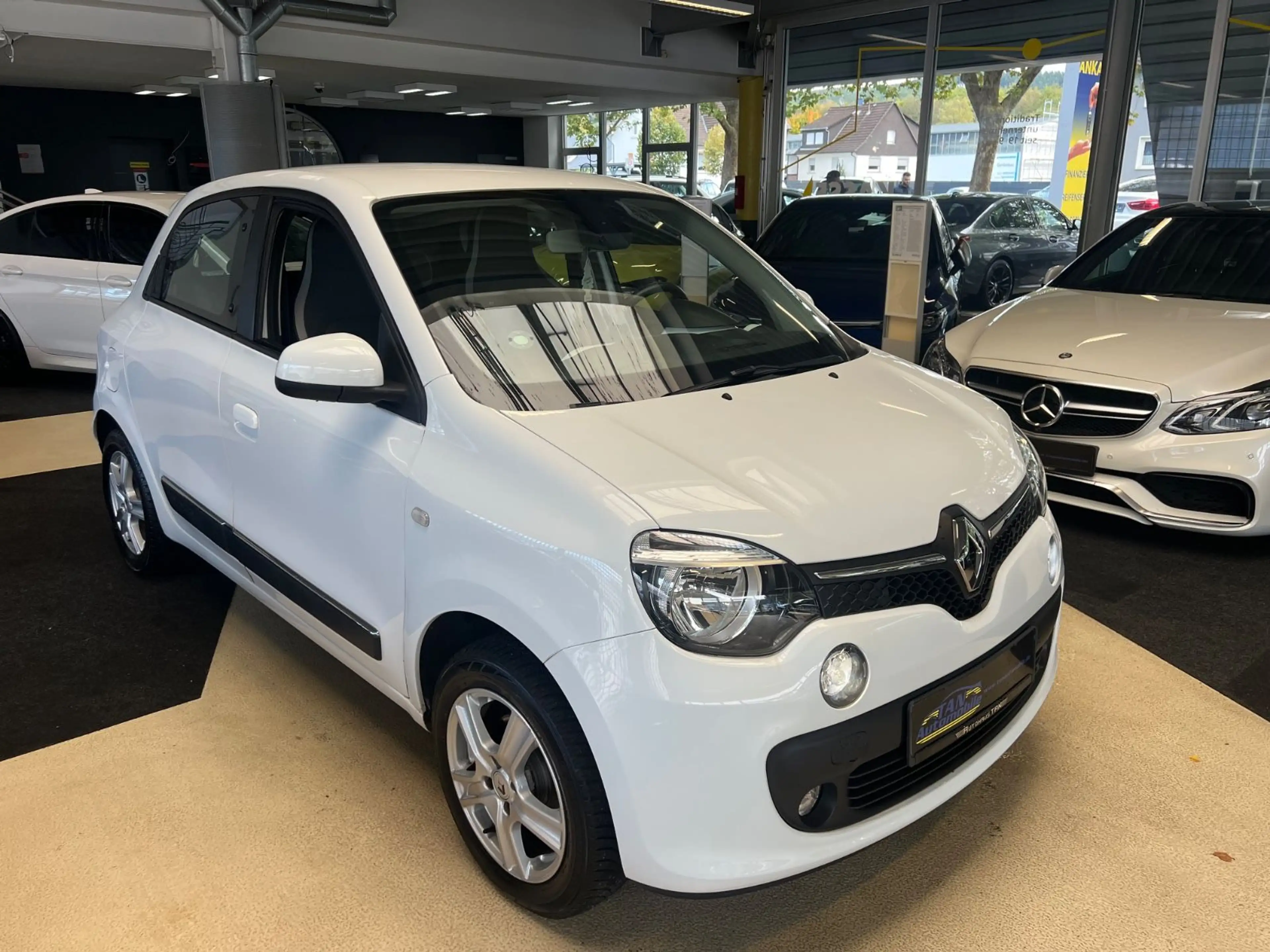 Renault Twingo Intens*Spurhalte*PDC*Sitzheizung* — photo 9