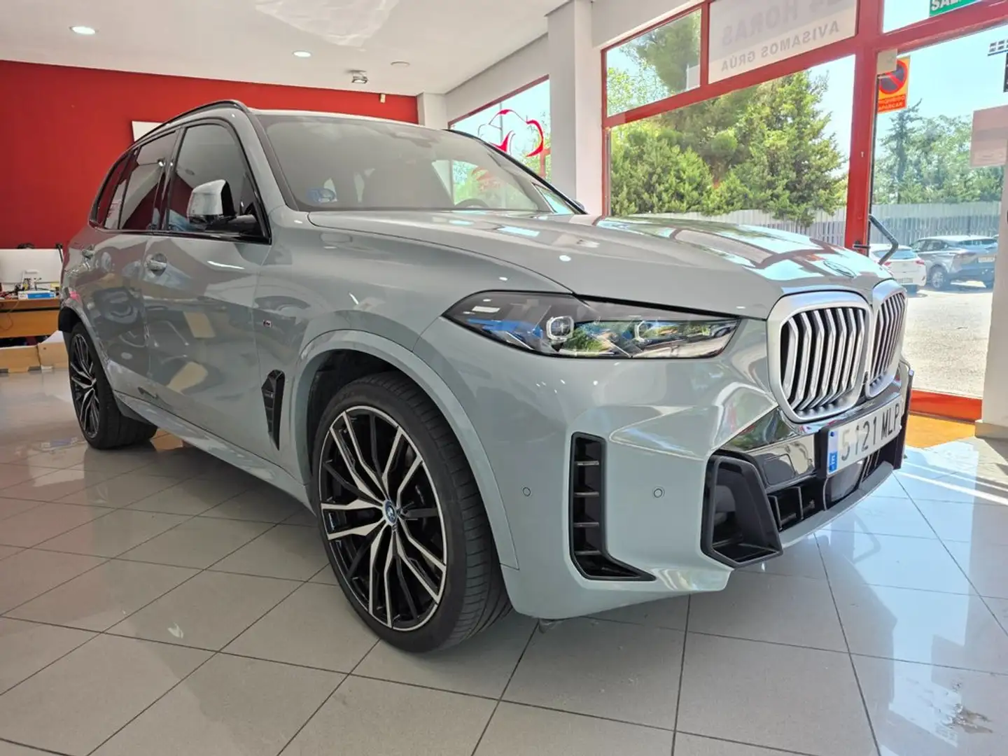 BMW X5 xDrive50e xLine Gris - 1
