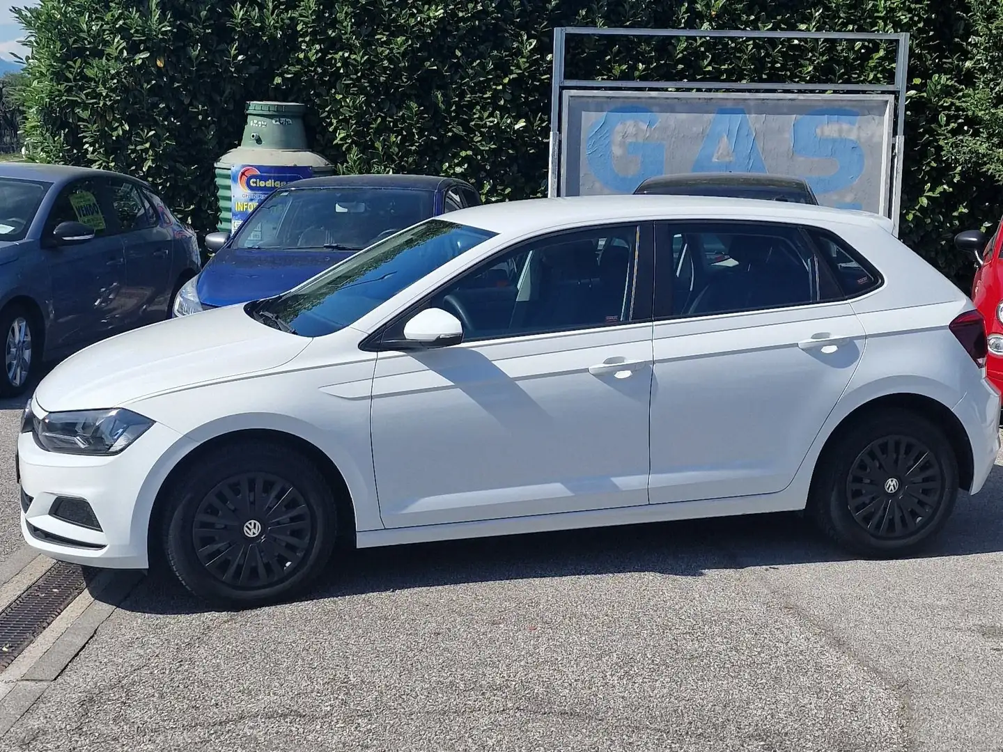Volkswagen Polo Polo VI 2018 5p 1.0 mpi Comfortline 65cv Bianco - 1